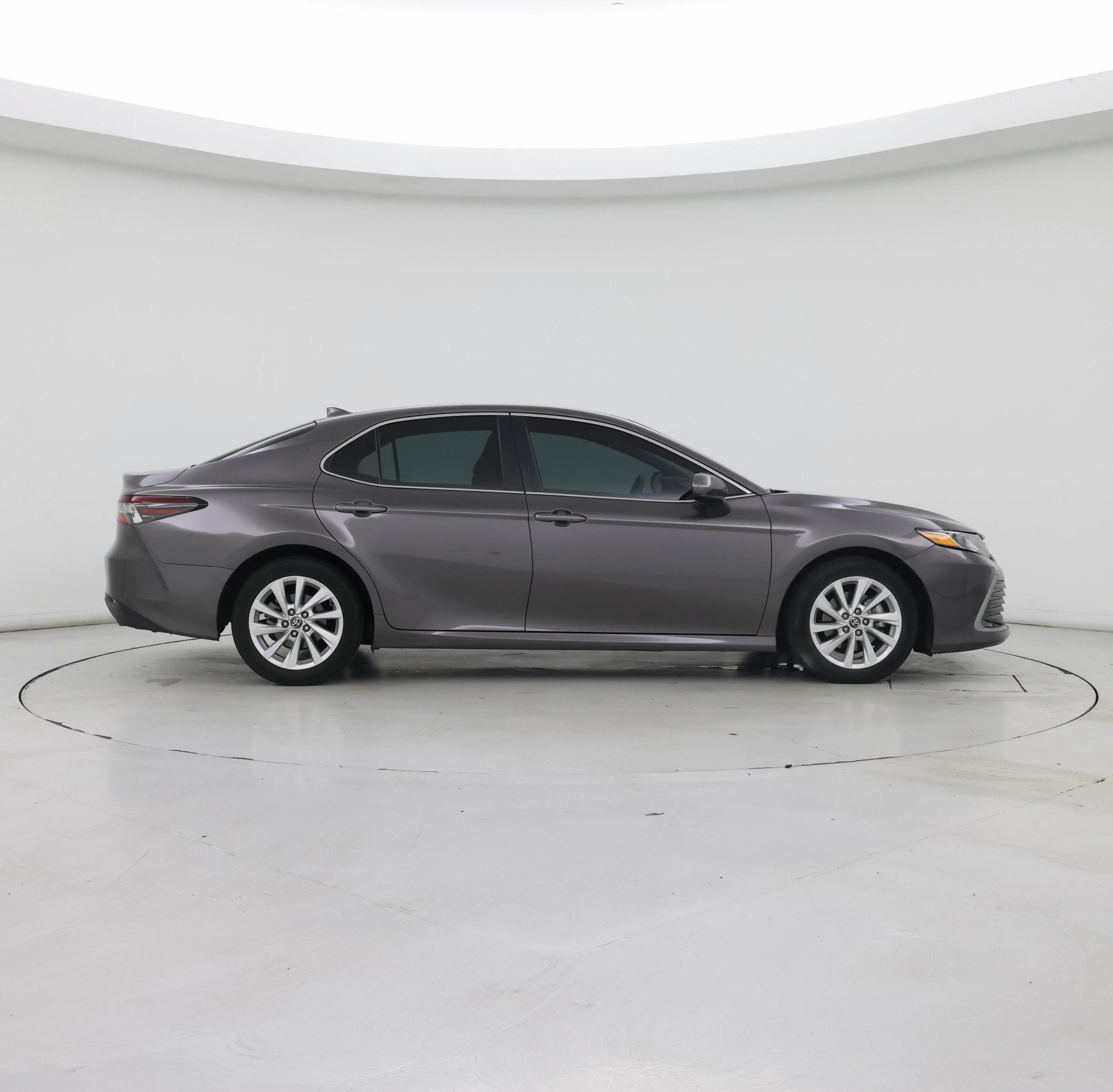 Thumbnail: 2022 Toyota Camry - 7