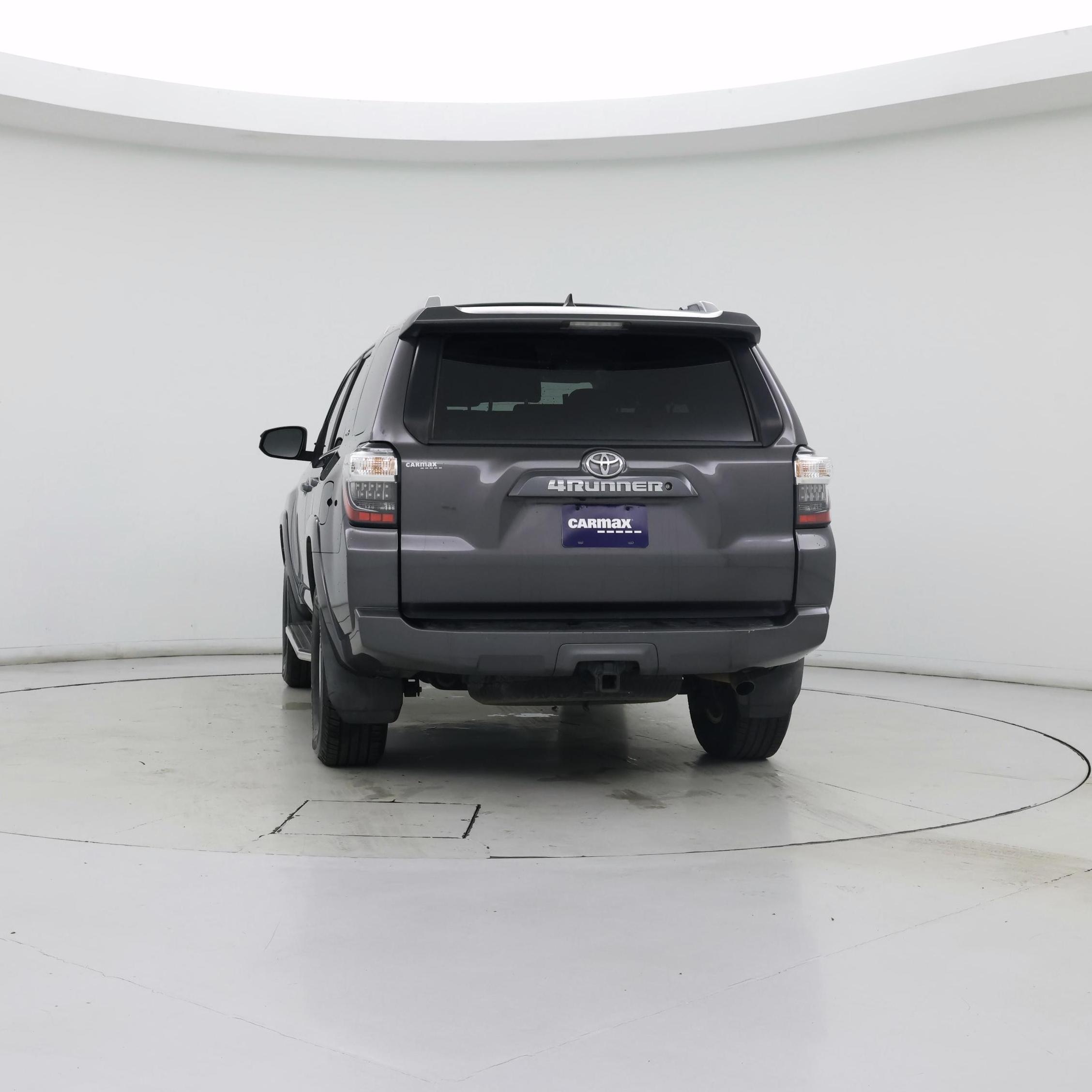 Thumbnail: 2015 Toyota 4Runner - 6