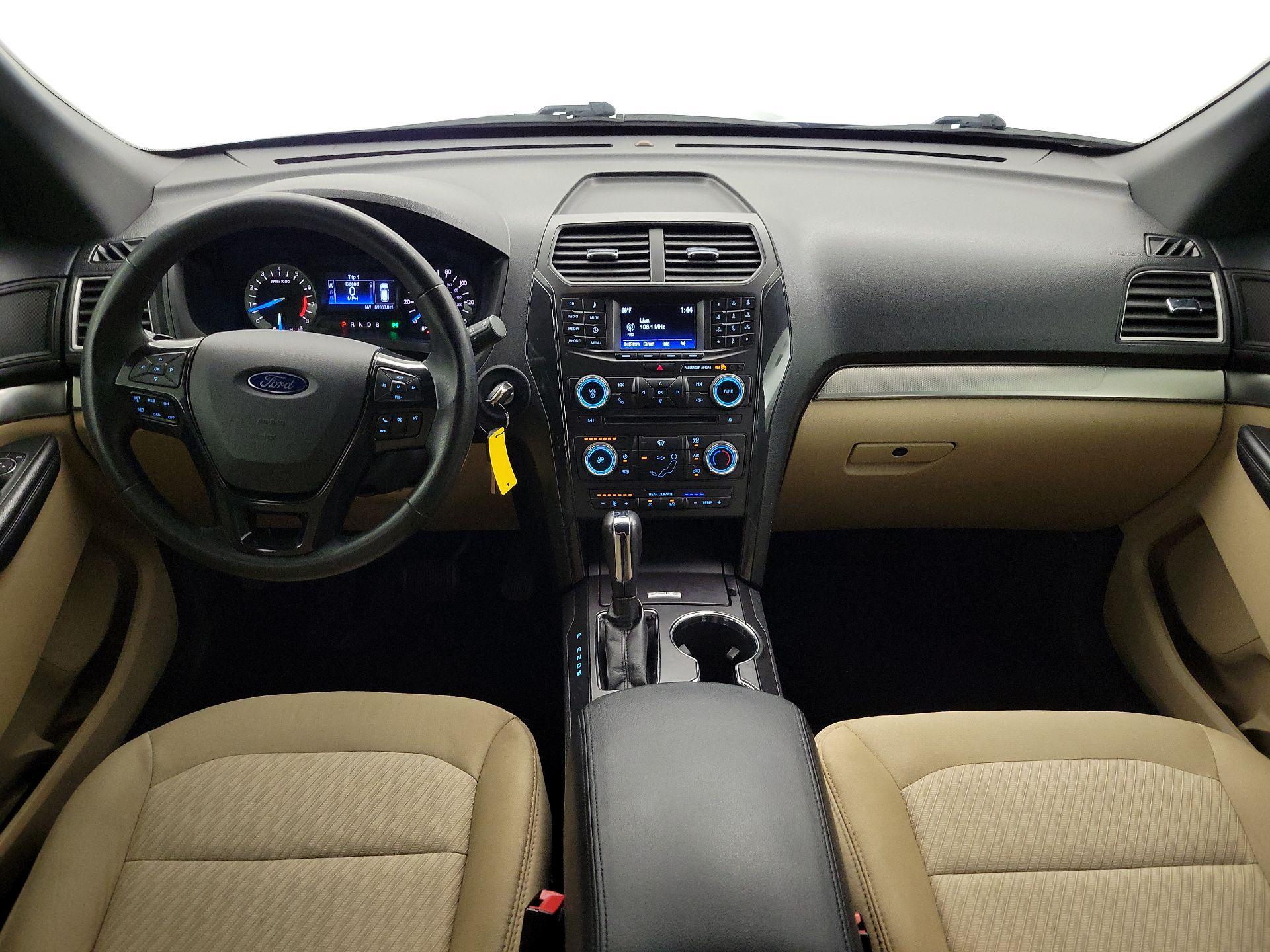 Thumbnail: 2017 Ford Explorer - 9