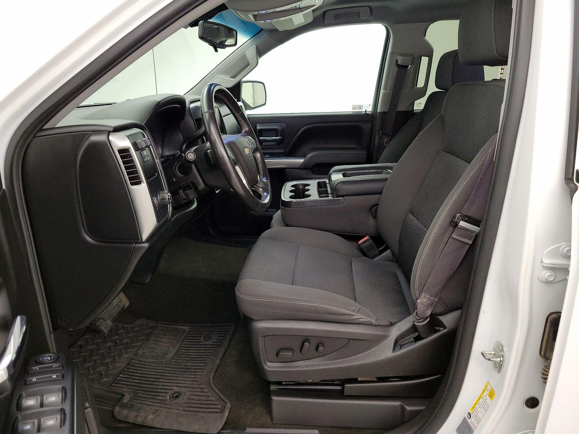 Thumbnail: 2017 Chevrolet Silverado 1500 - 11