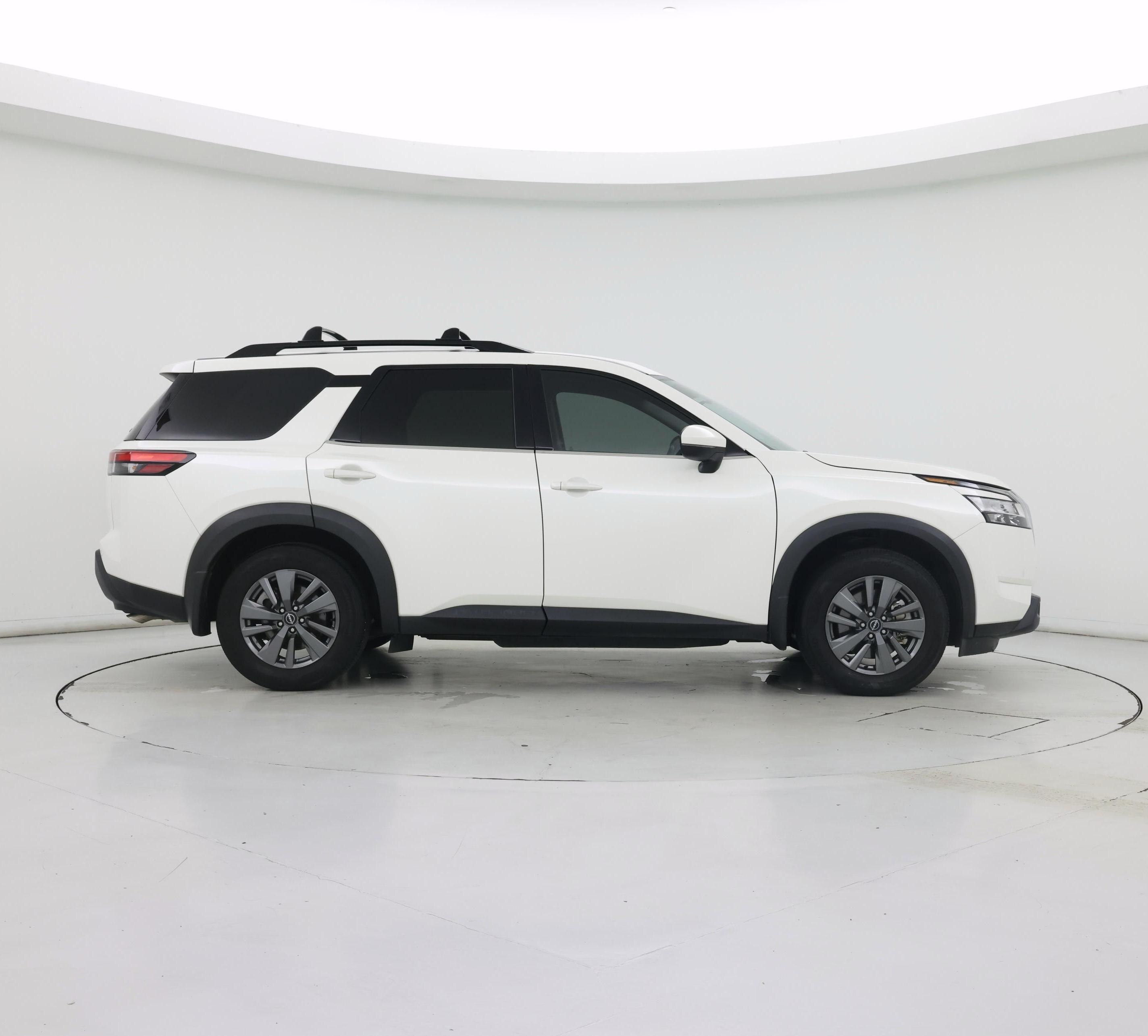 Thumbnail: 2022 Nissan Pathfinder - 7