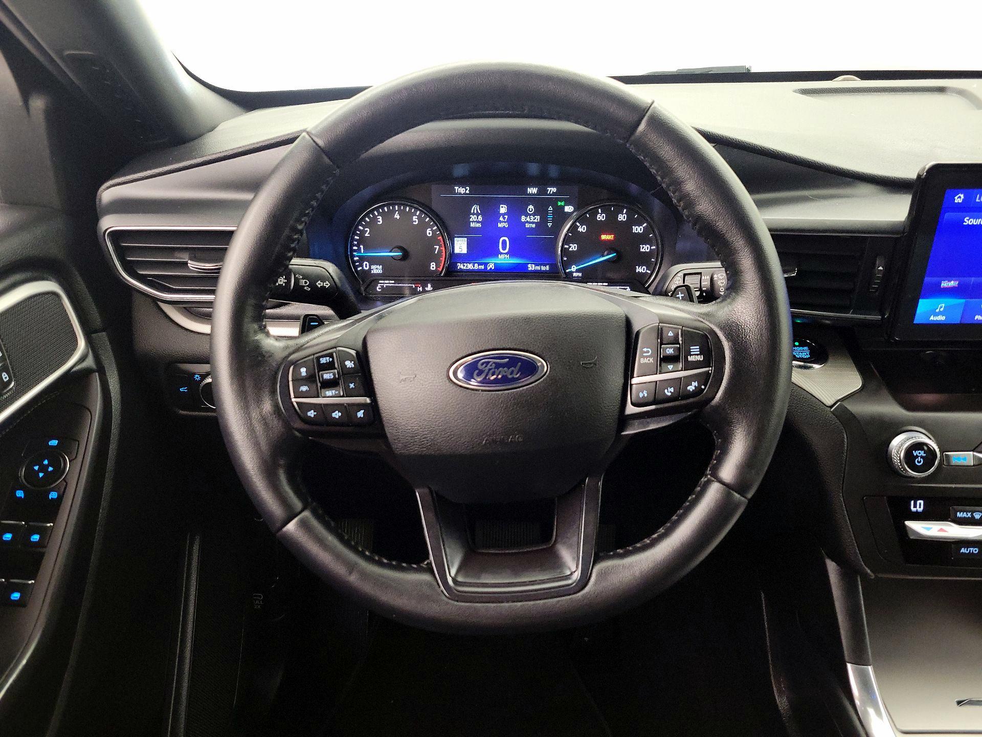 Thumbnail: 2020 Ford Explorer - 10