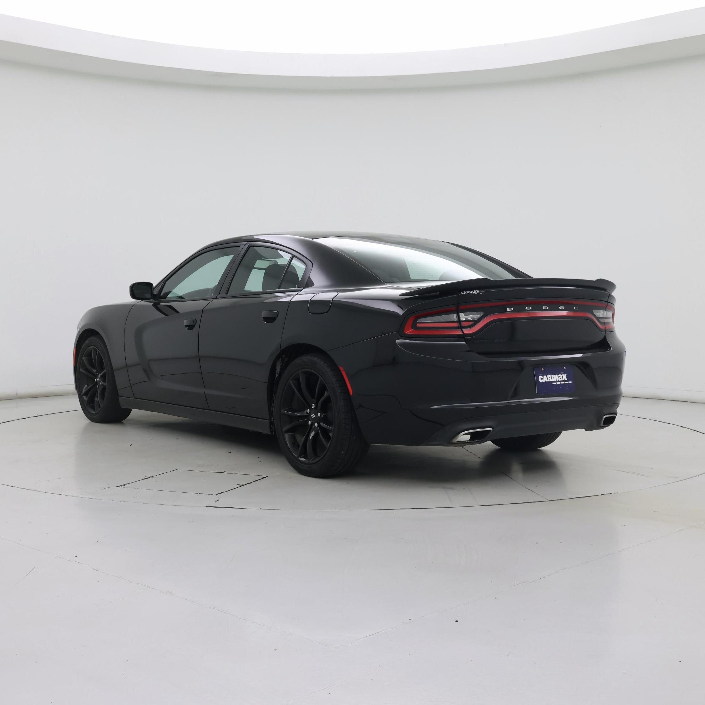 Thumbnail: 2017 Dodge Charger - 2