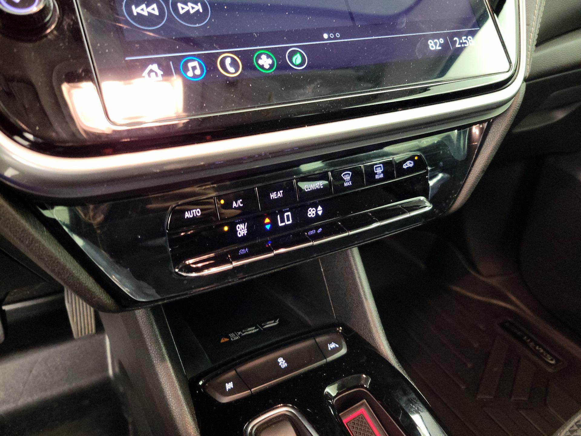 Thumbnail: 2023 Chevrolet Bolt EUV - 16
