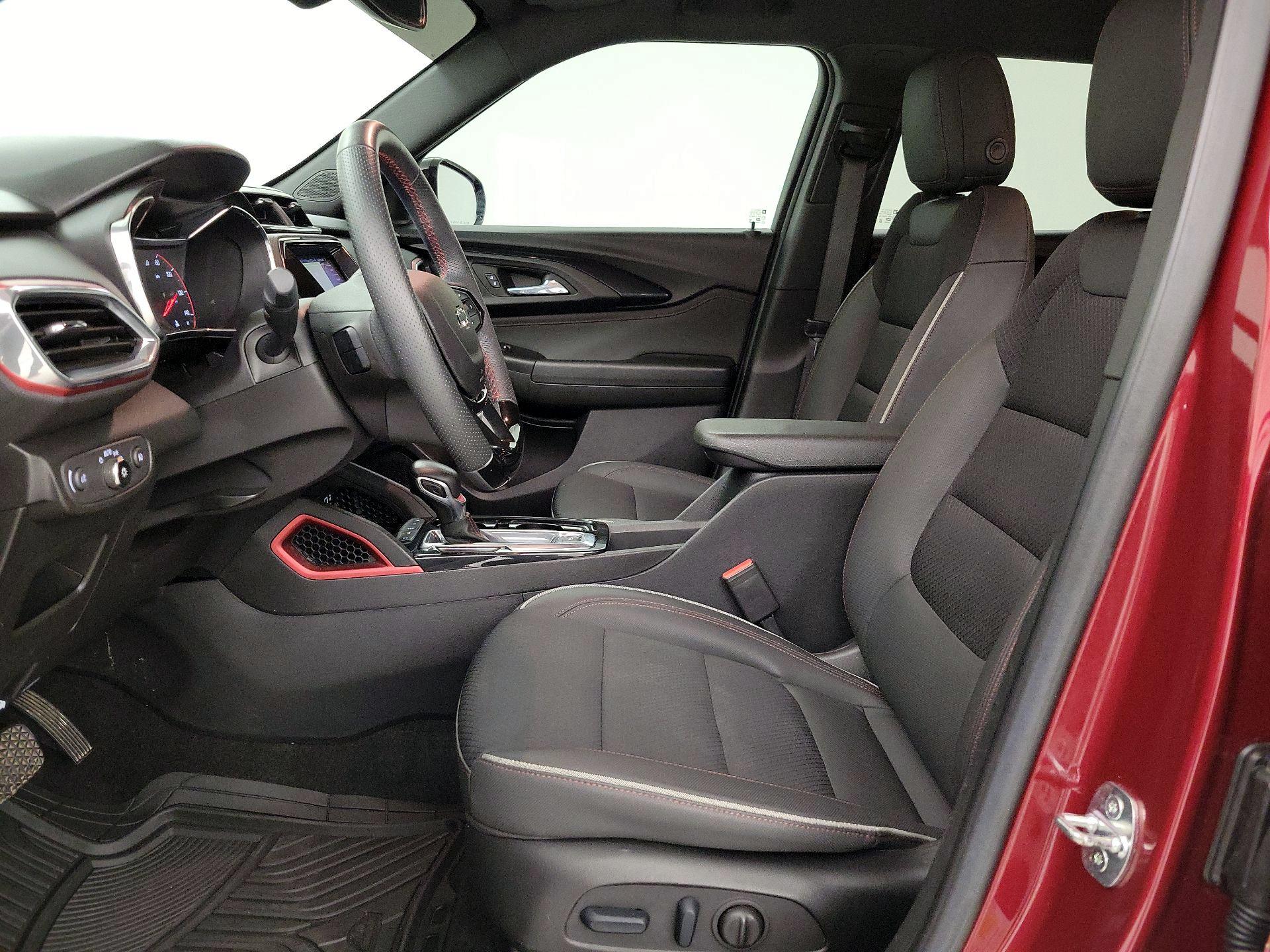 Thumbnail: 2023 Chevrolet TrailBlazer - 11