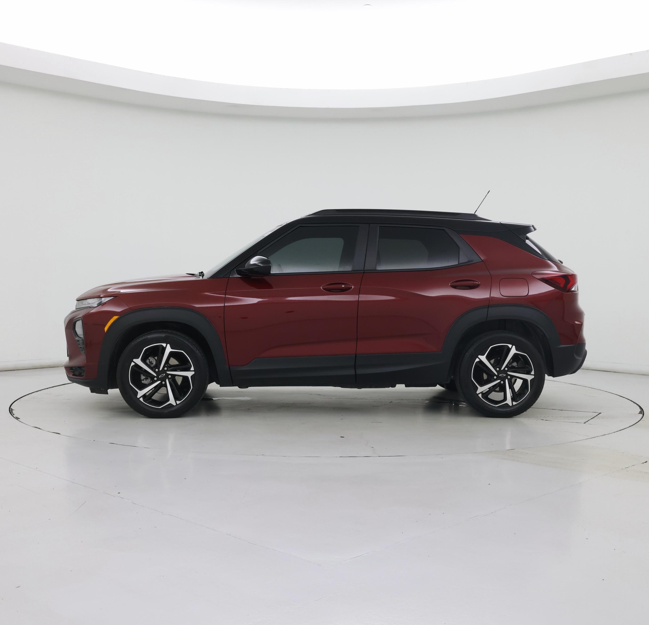 Thumbnail: 2023 Chevrolet TrailBlazer - 3