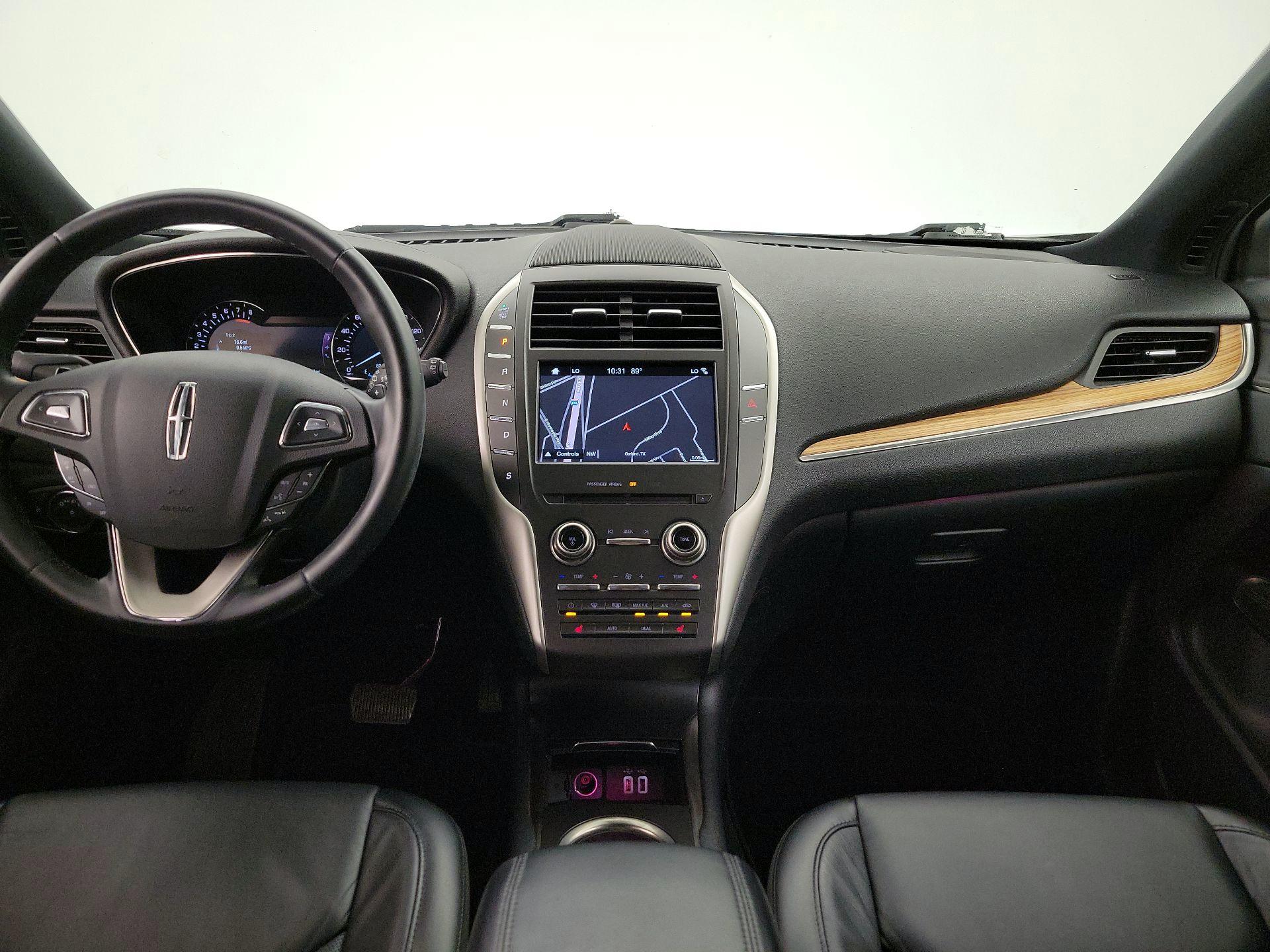 Thumbnail: 2016 Lincoln MKC - 9