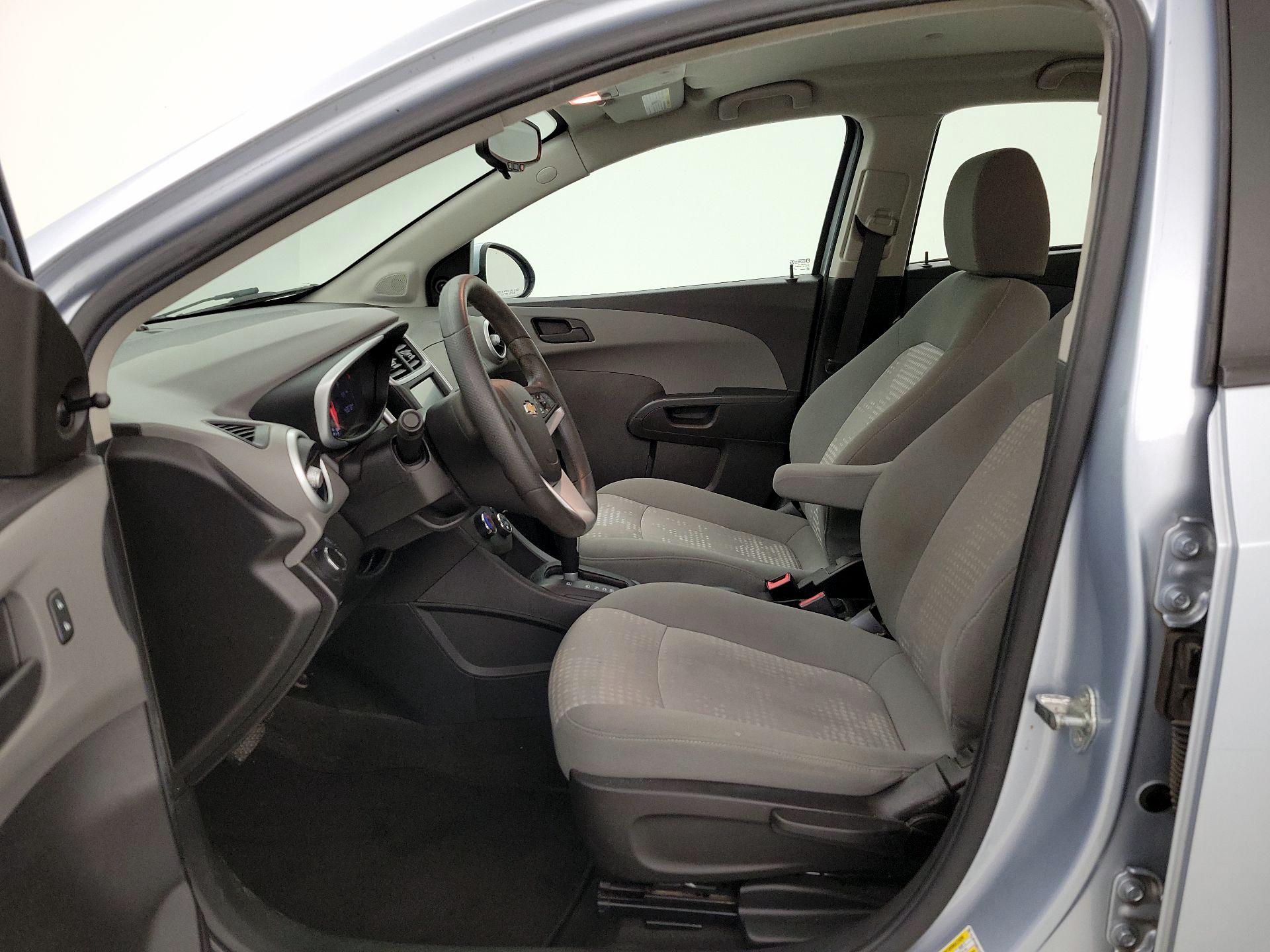 Thumbnail: 2017 Chevrolet Sonic - 11