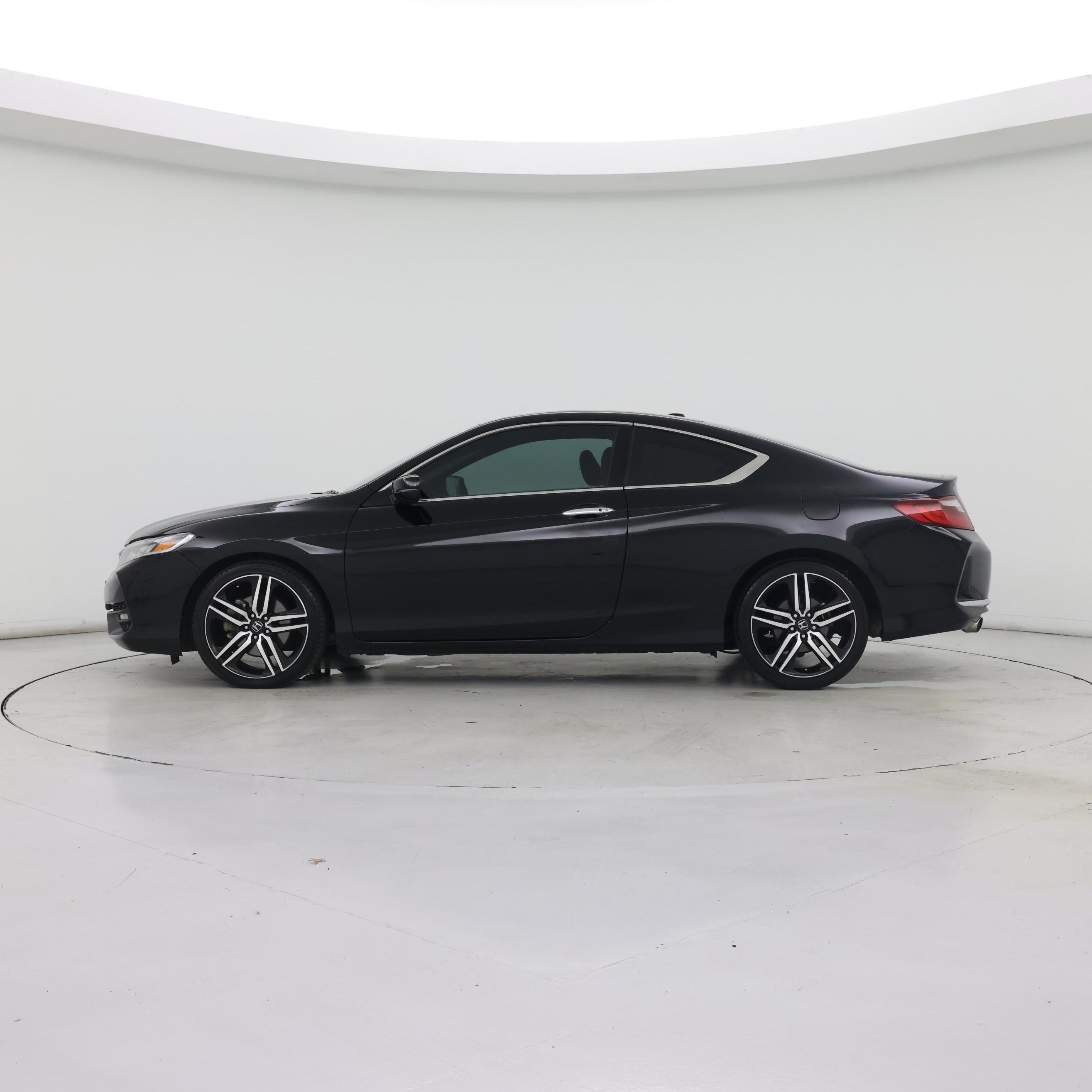 Thumbnail: 2016 Honda Accord - 3