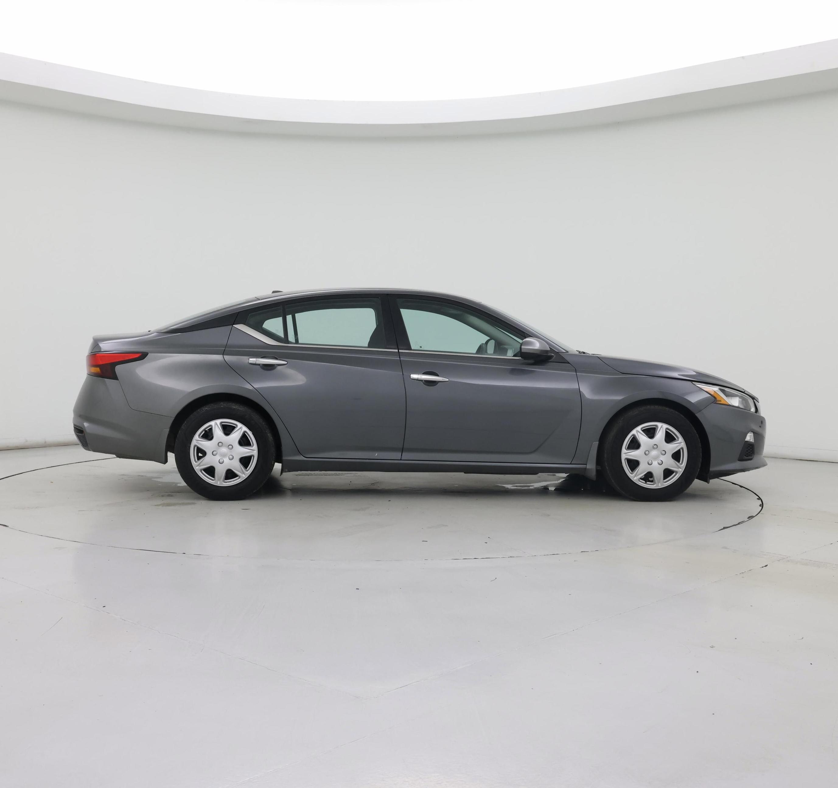 Thumbnail: 2019 Nissan Altima - 7