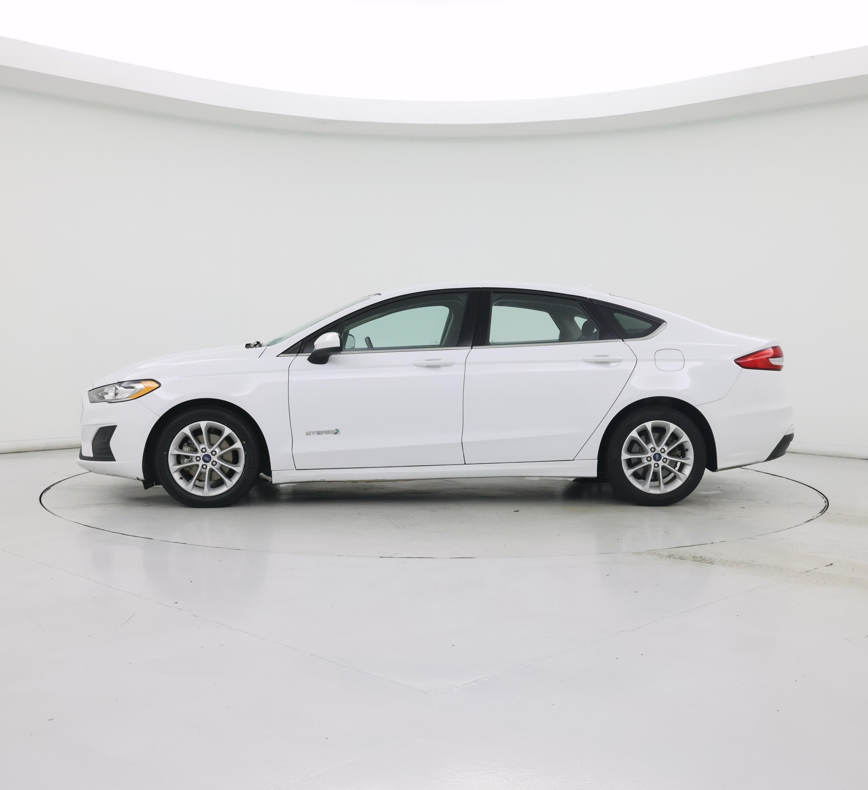 Thumbnail: 2019 Ford Fusion - 3