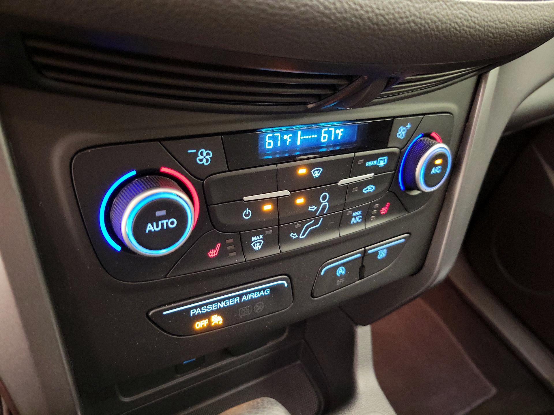 Thumbnail: 2018 Ford Escape - 16