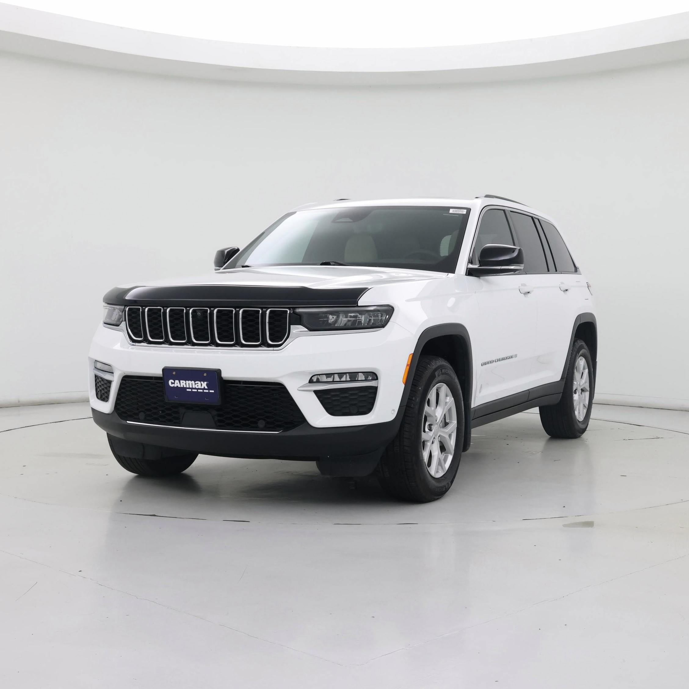 Thumbnail: 2023 Jeep Grand Cherokee - 4