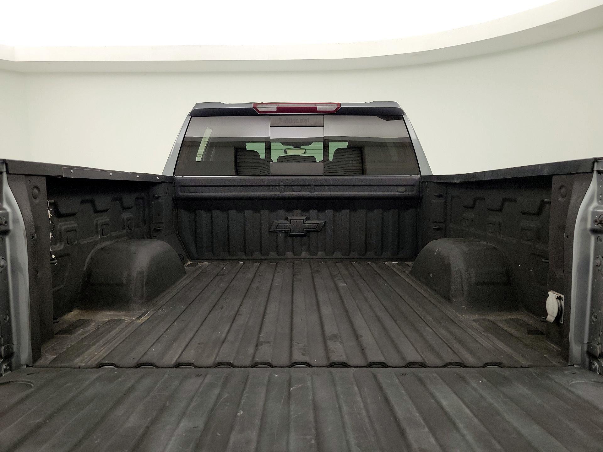Thumbnail: 2020 Chevrolet Silverado 1500 - 19