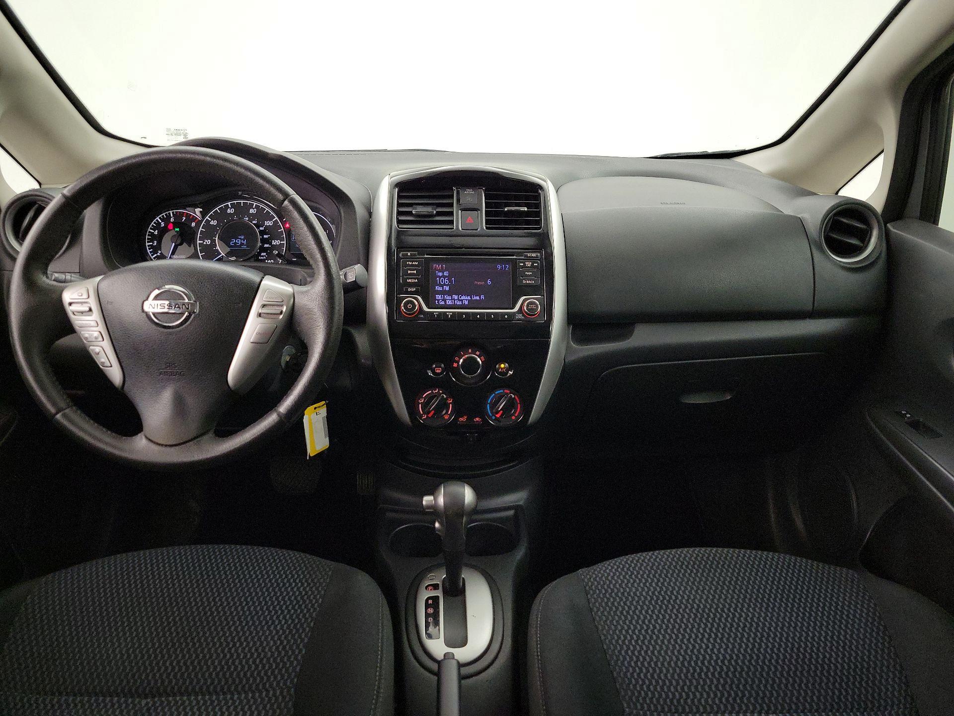 Thumbnail: 2015 Nissan Versa Note - 9