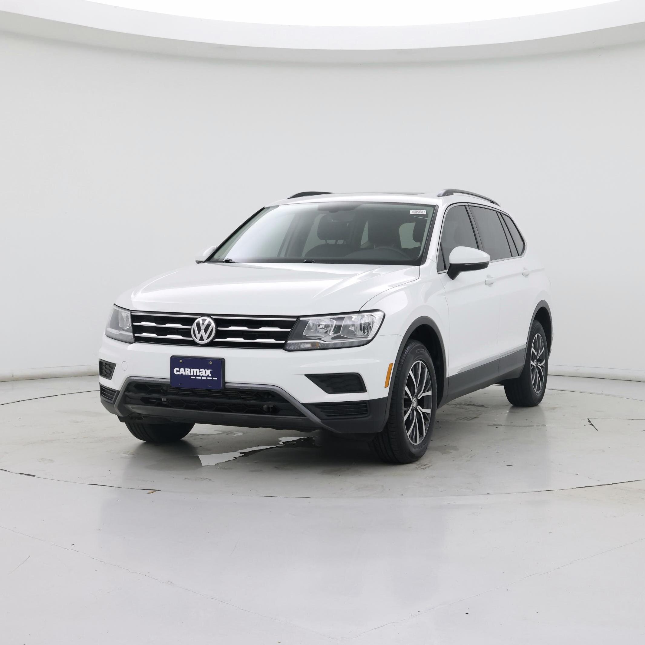 Thumbnail: 2020 Volkswagen Tiguan - 4