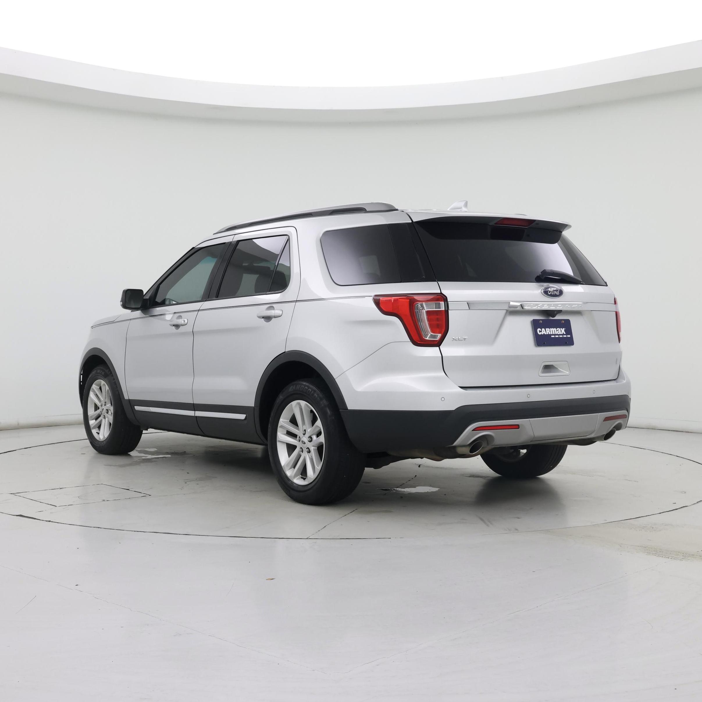 Thumbnail: 2017 Ford Explorer - 2