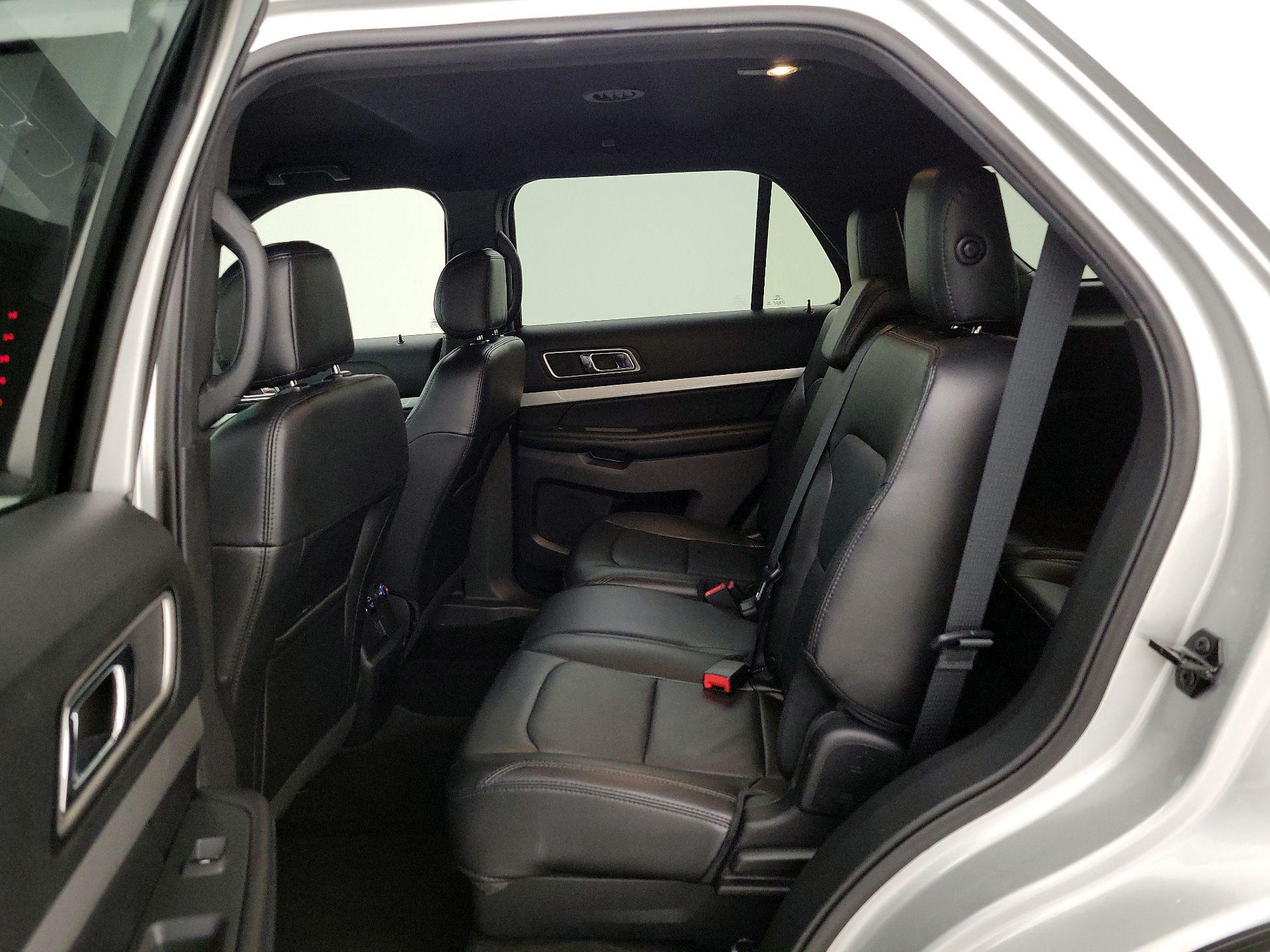 Thumbnail: 2017 Ford Explorer - 19