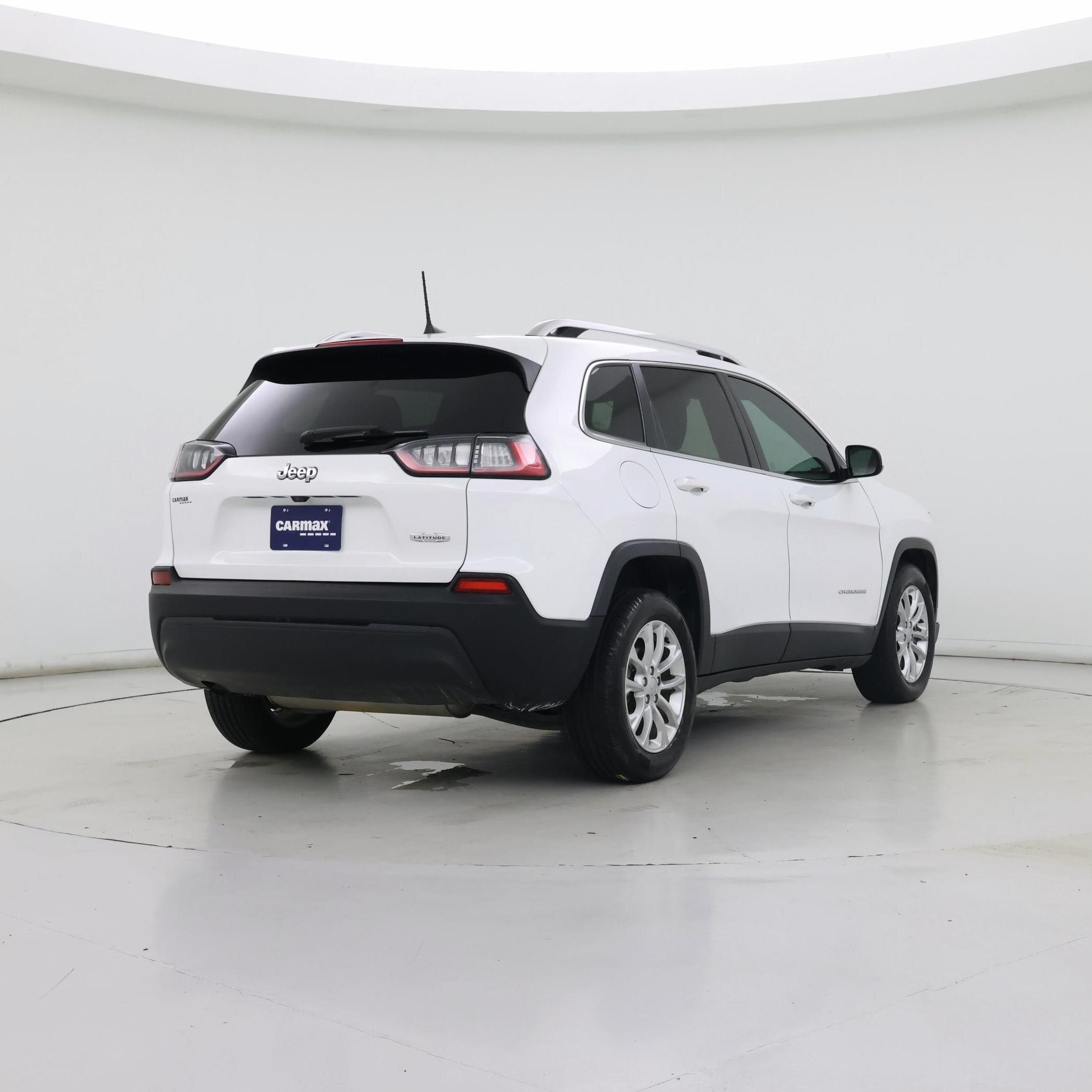 Thumbnail: 2019 Jeep Cherokee - 8