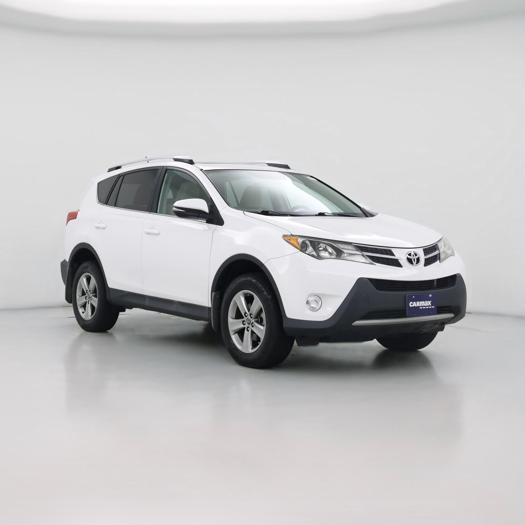 Thumbnail: 2015 Toyota RAV4 - 1