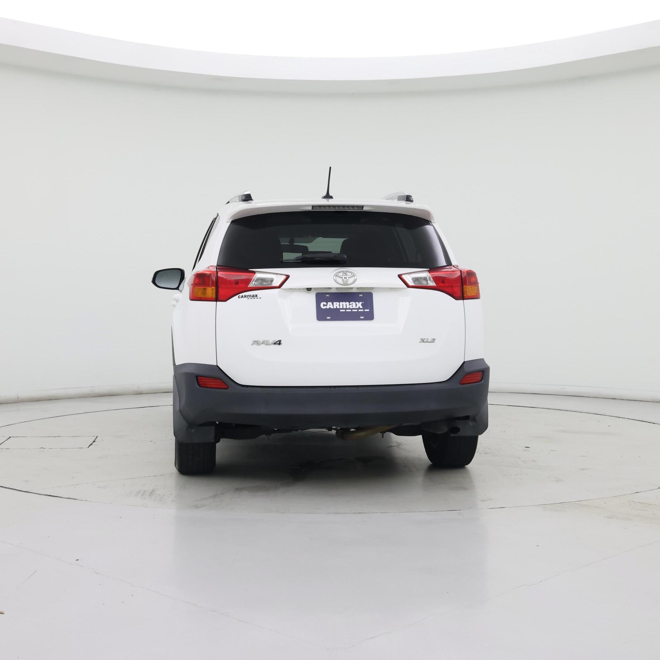 Thumbnail: 2015 Toyota RAV4 - 6