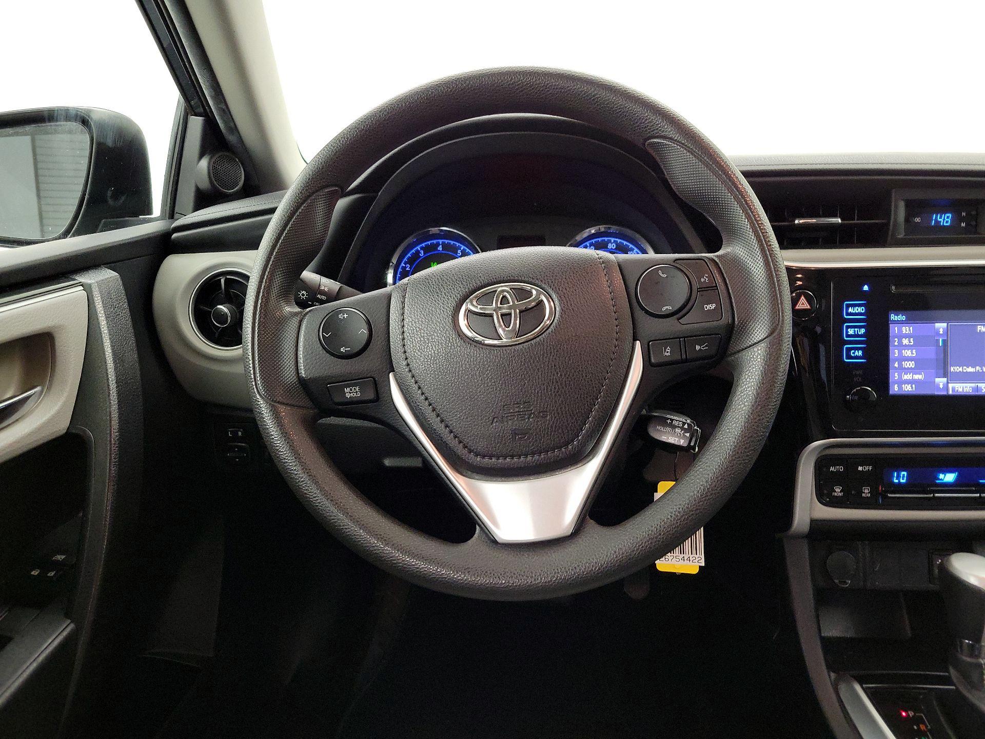 Thumbnail: 2019 Toyota Corolla - 10