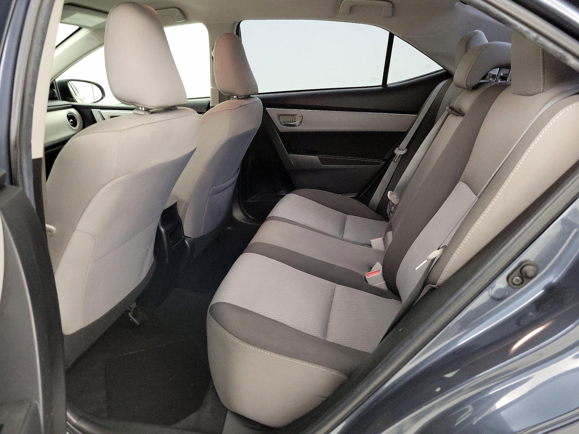 Thumbnail: 2019 Toyota Corolla - 18
