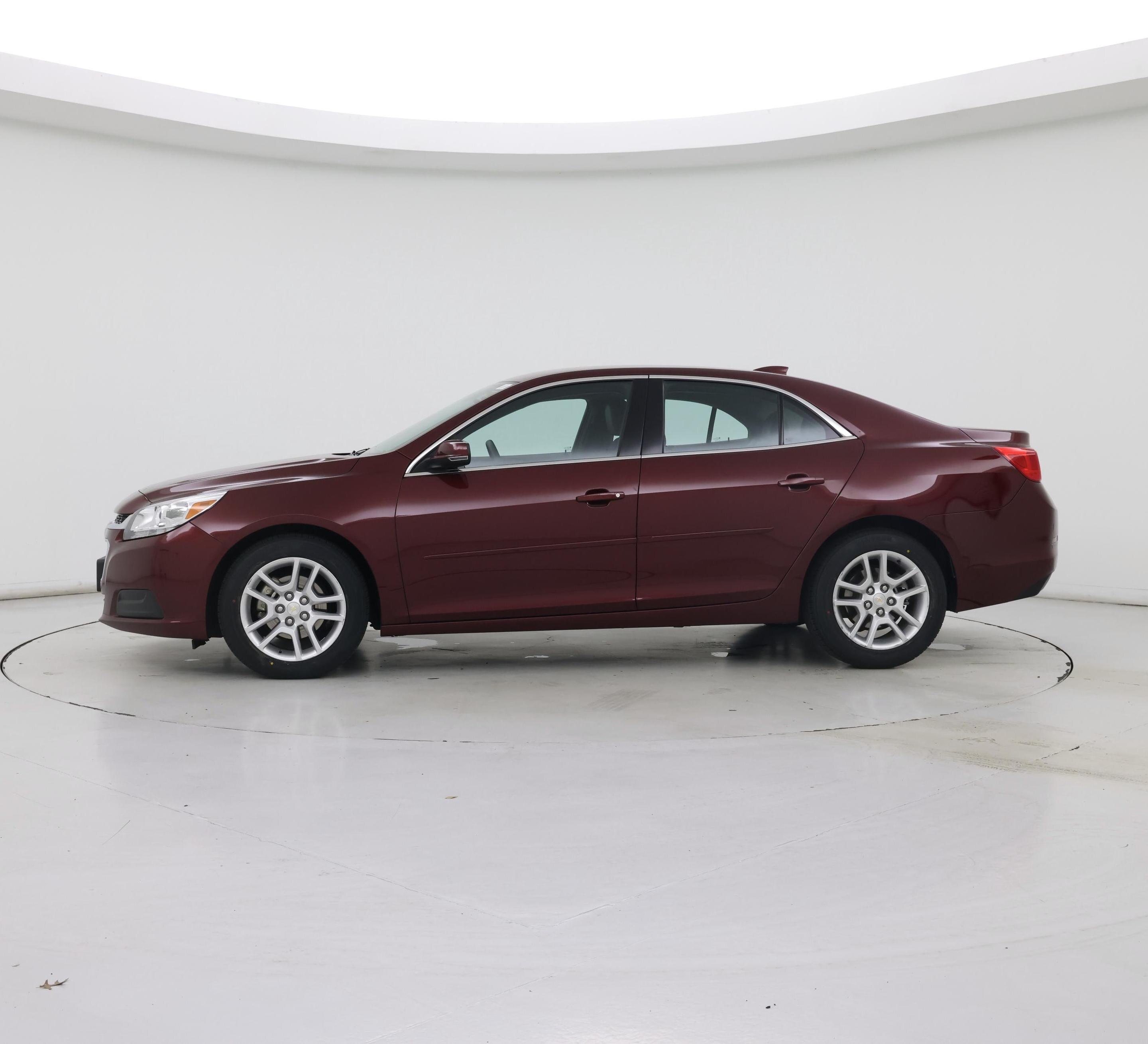 Thumbnail: 2016 Chevrolet Malibu - 3