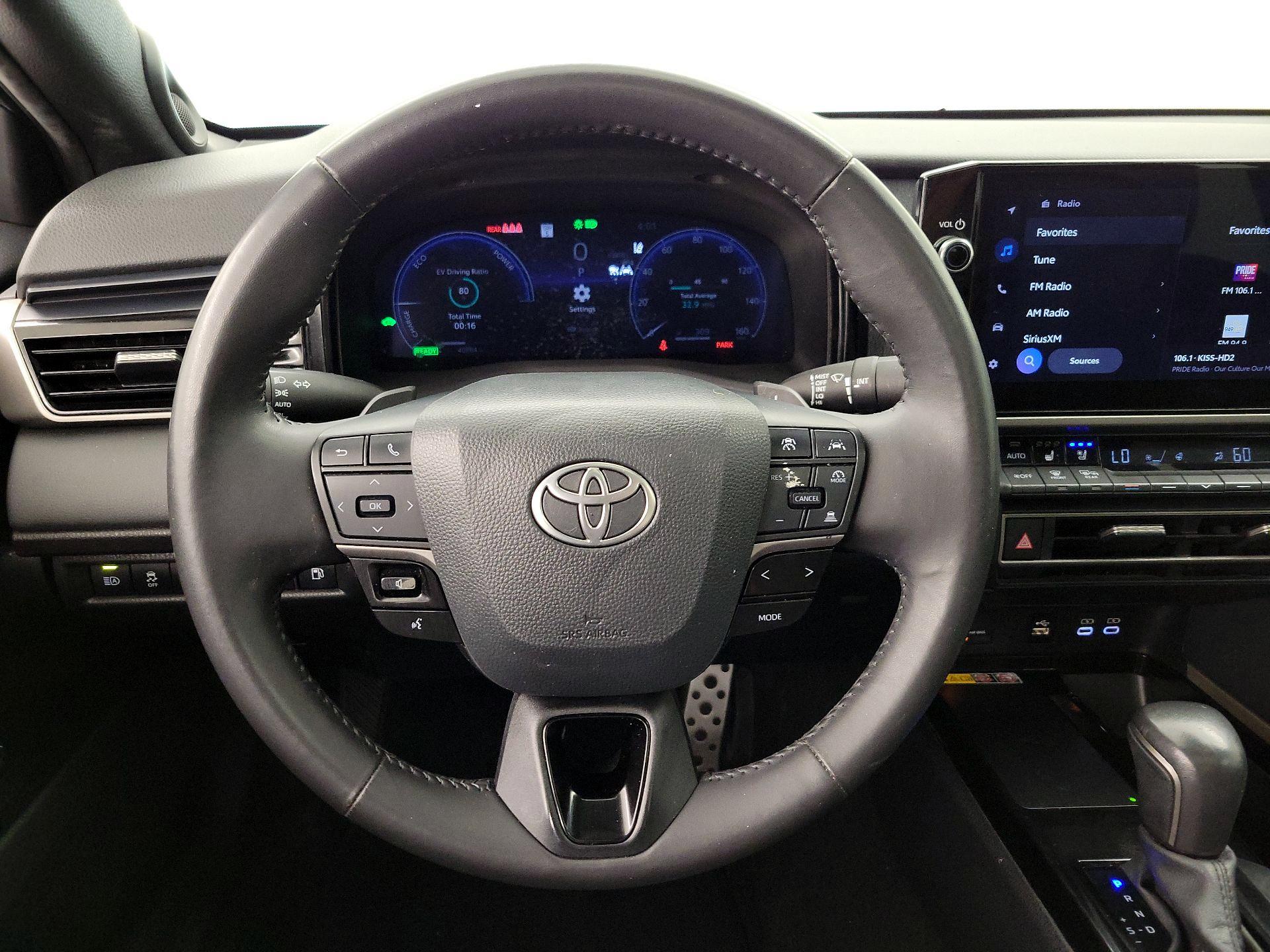 Thumbnail: 2025 Toyota Camry - 10