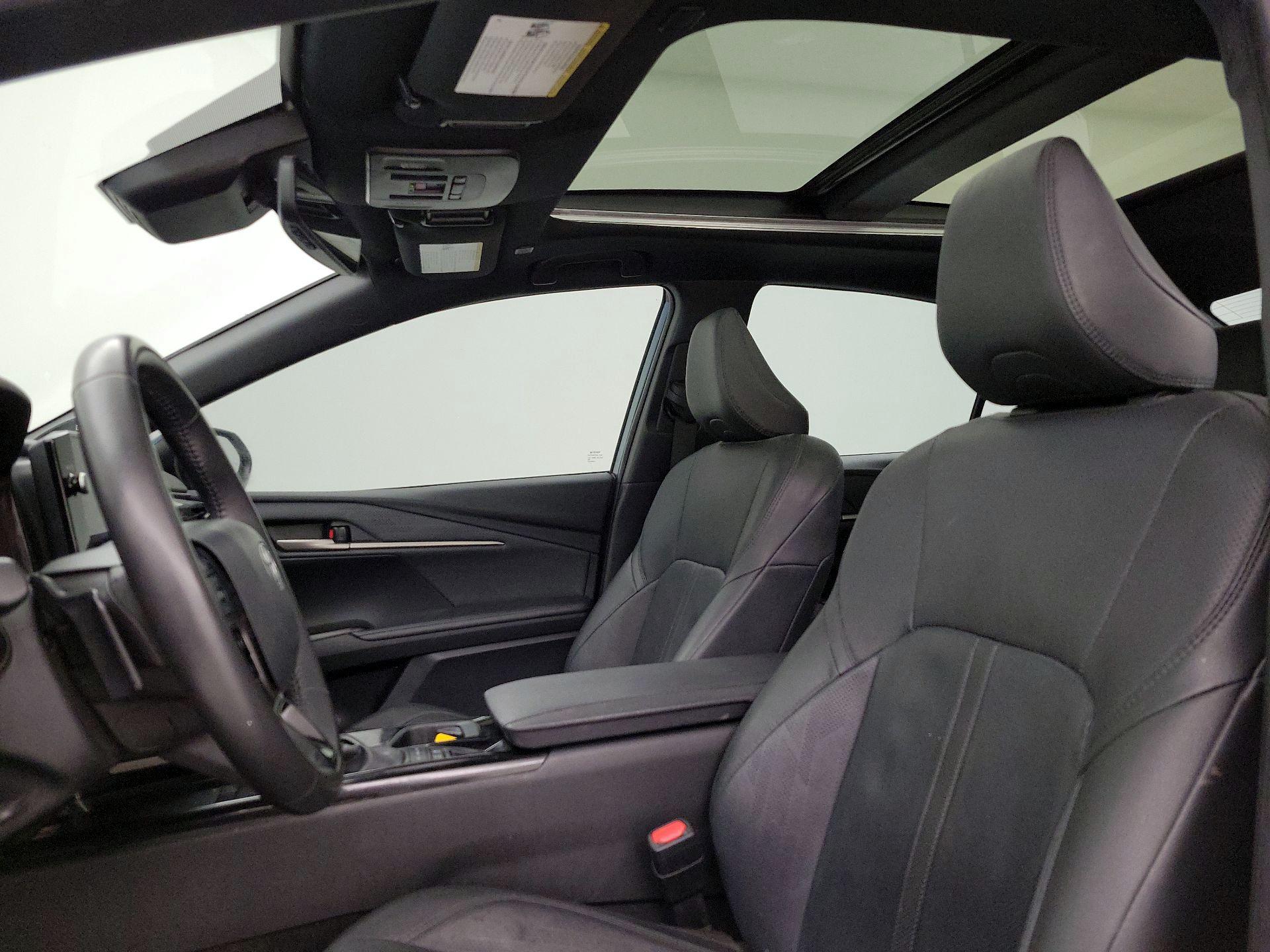 Thumbnail: 2025 Toyota Camry - 18