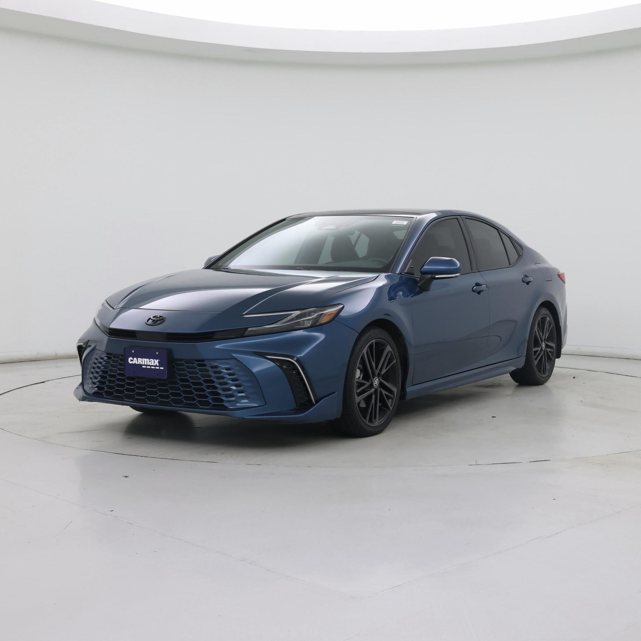 Thumbnail: 2025 Toyota Camry - 4