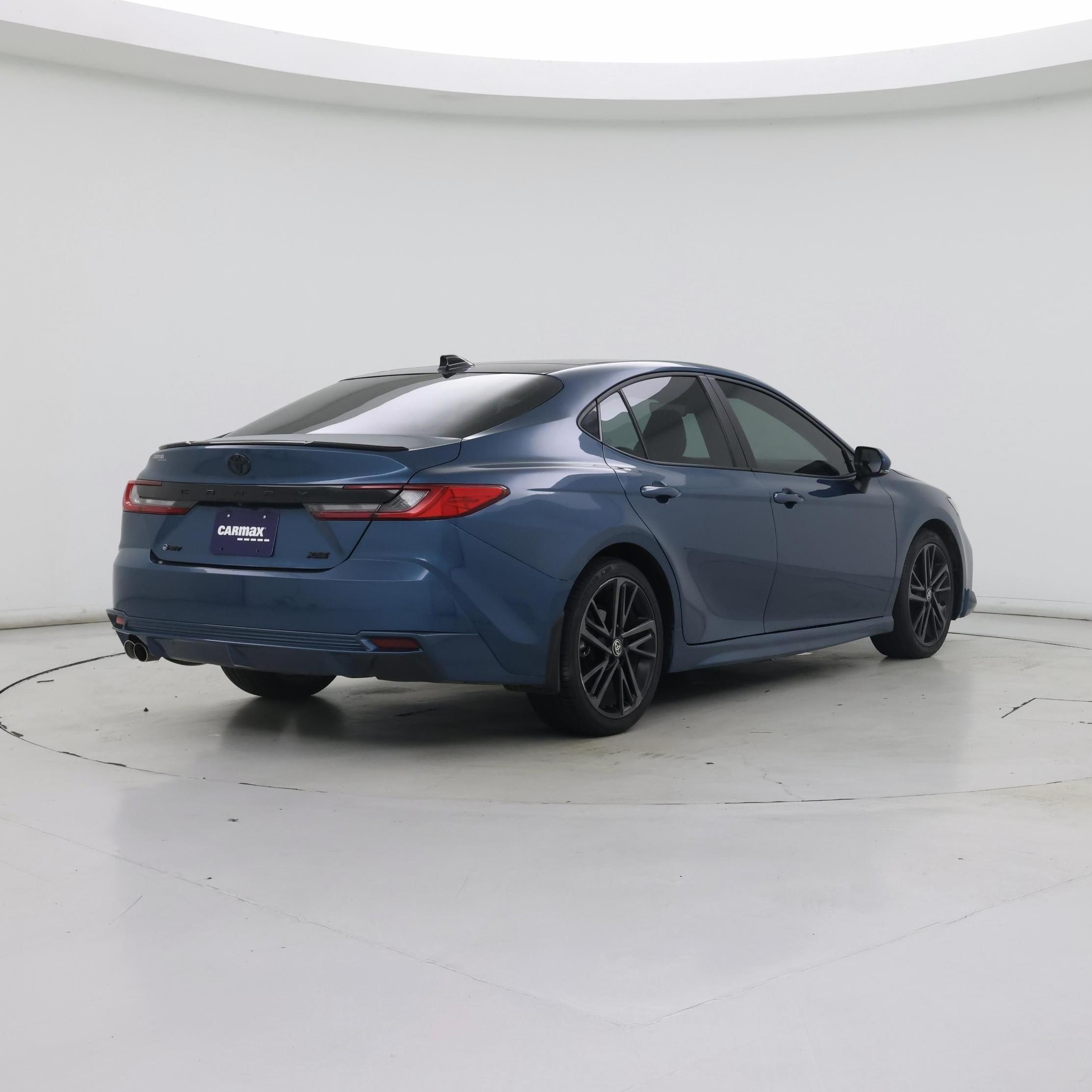 Thumbnail: 2025 Toyota Camry - 8