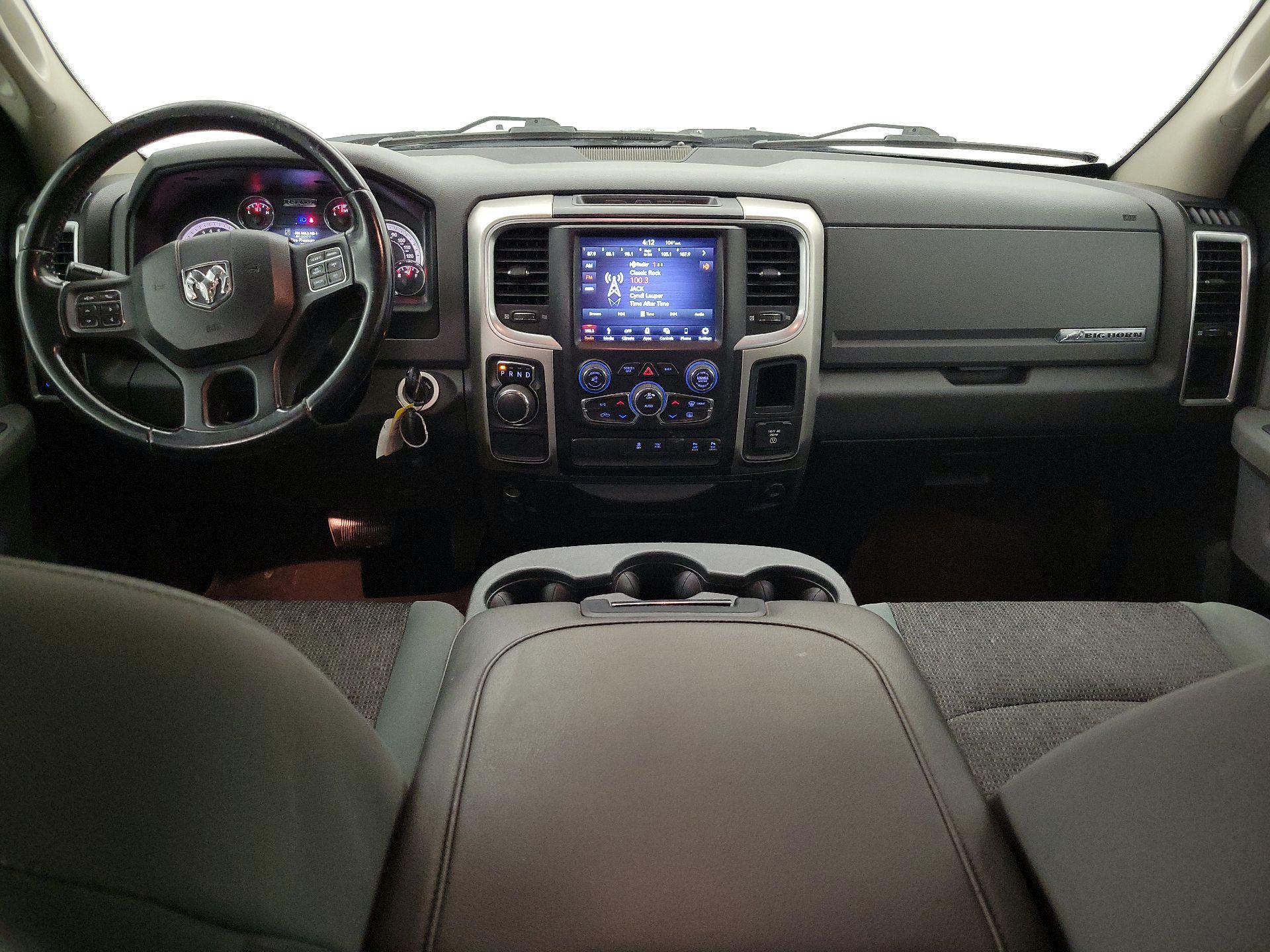 Thumbnail: 2019 RAM 1500 Classic - 9