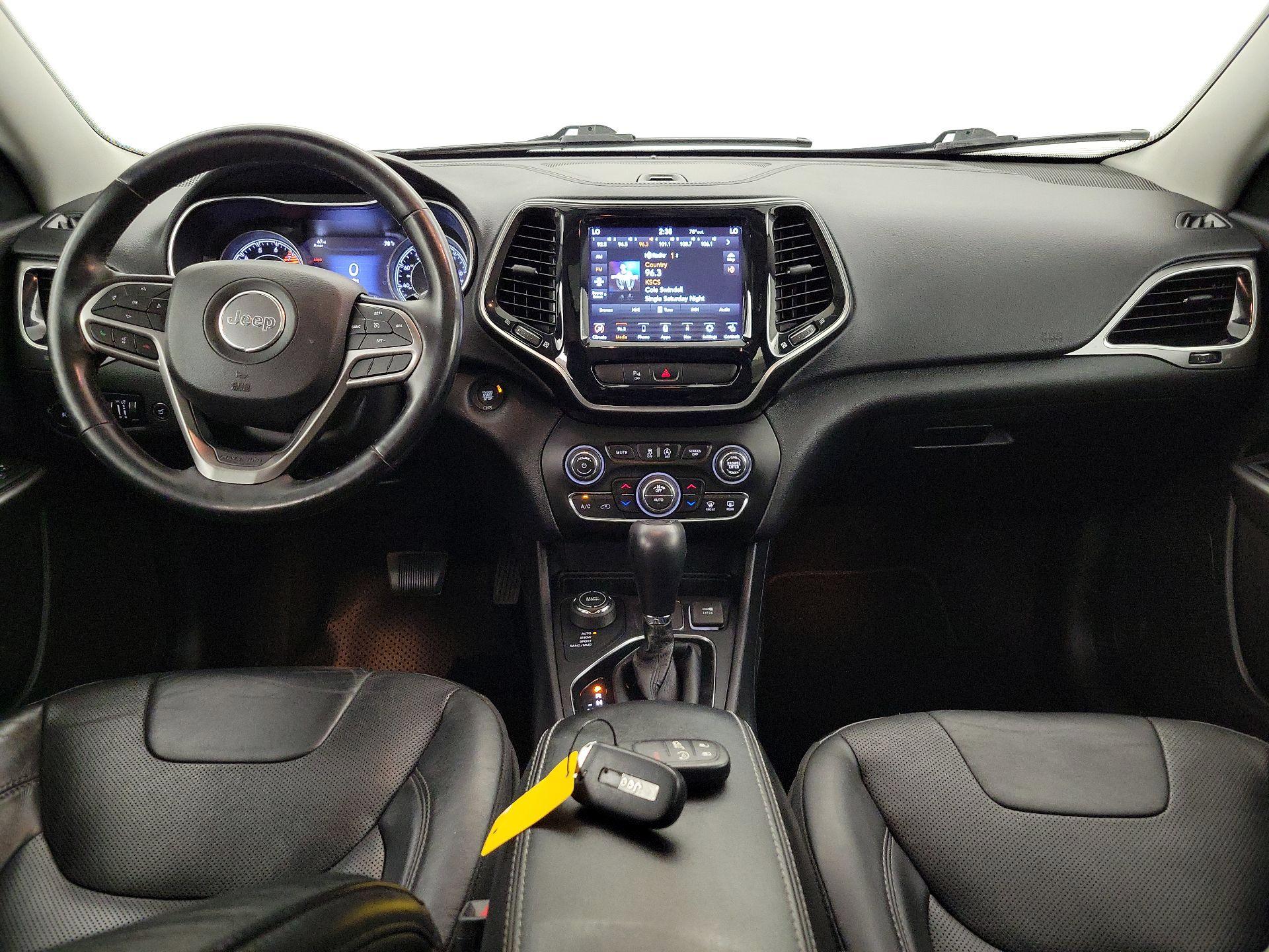 Thumbnail: 2020 Jeep Cherokee - 9