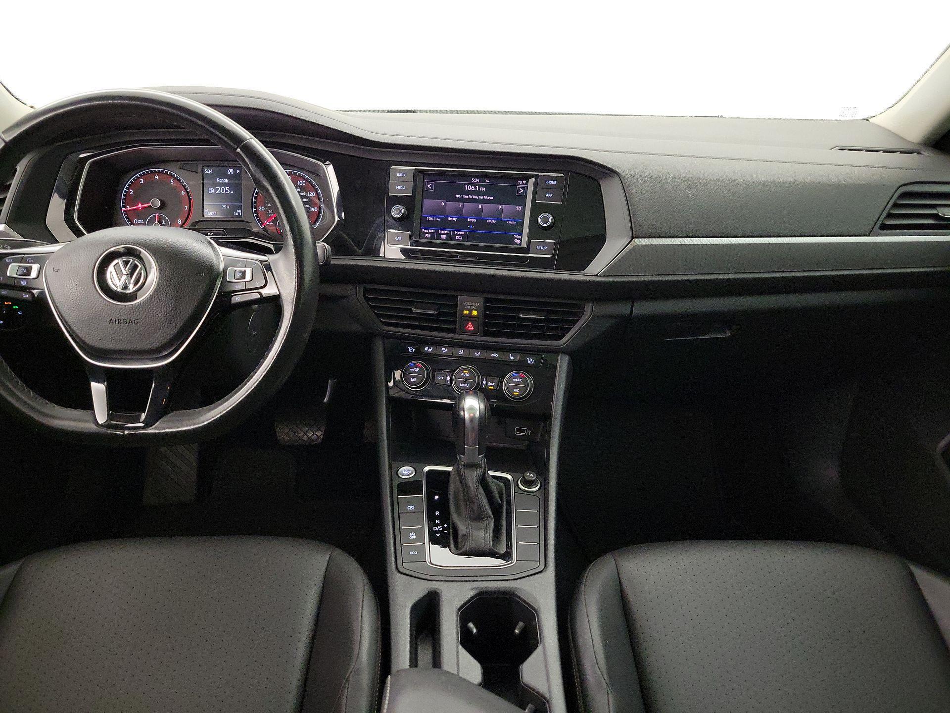 Thumbnail: 2019 Volkswagen Jetta - 9