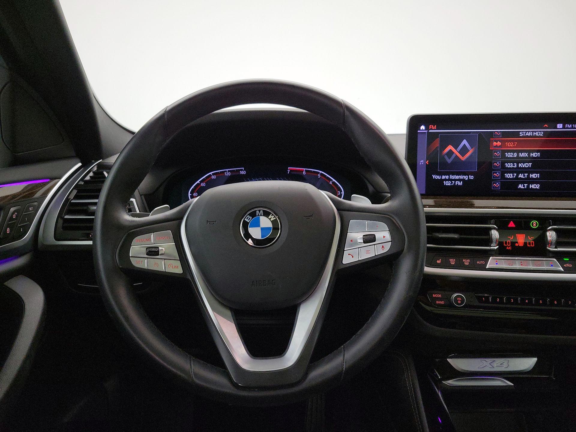 Thumbnail: 2022 BMW X4 - 10