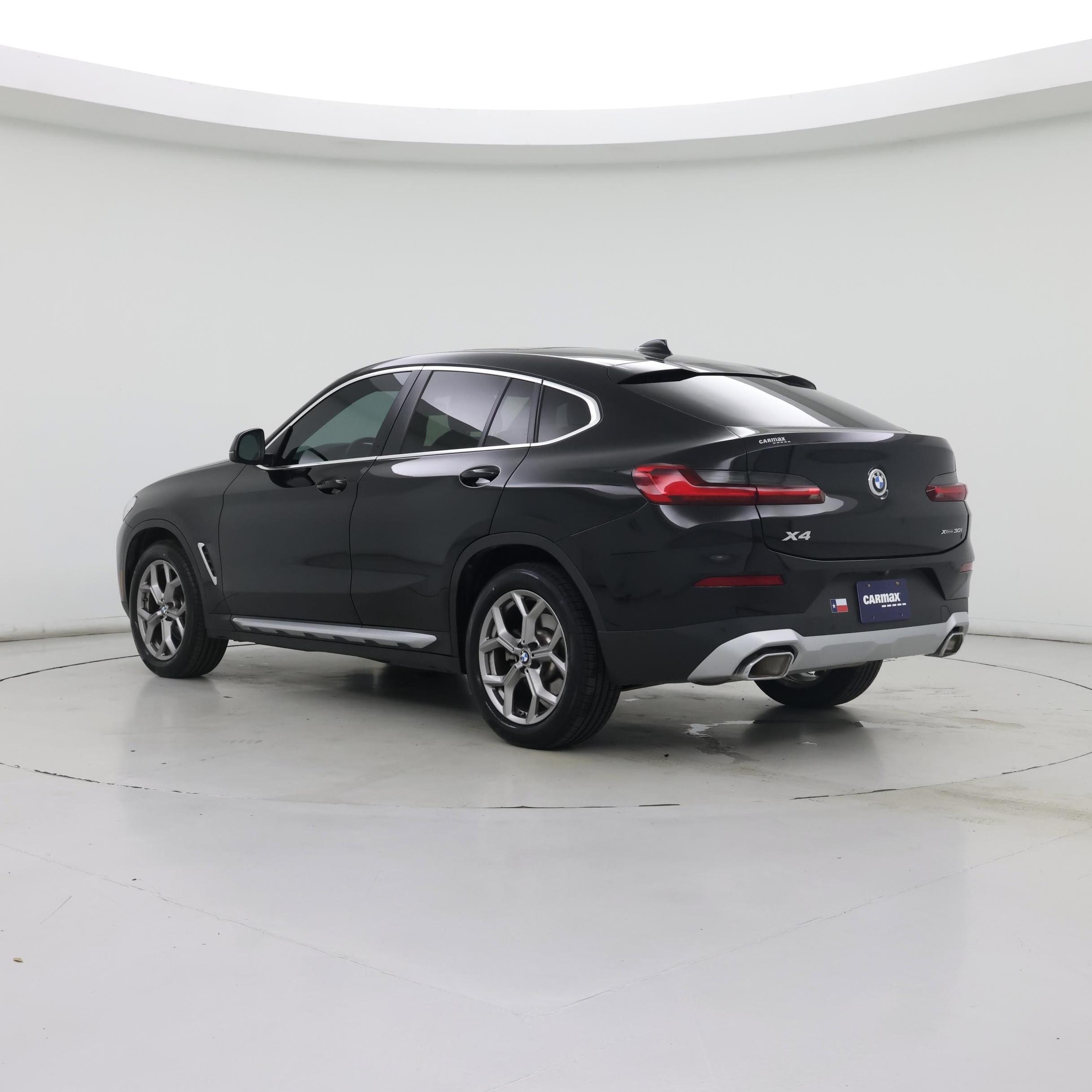 Thumbnail: 2022 BMW X4 - 2