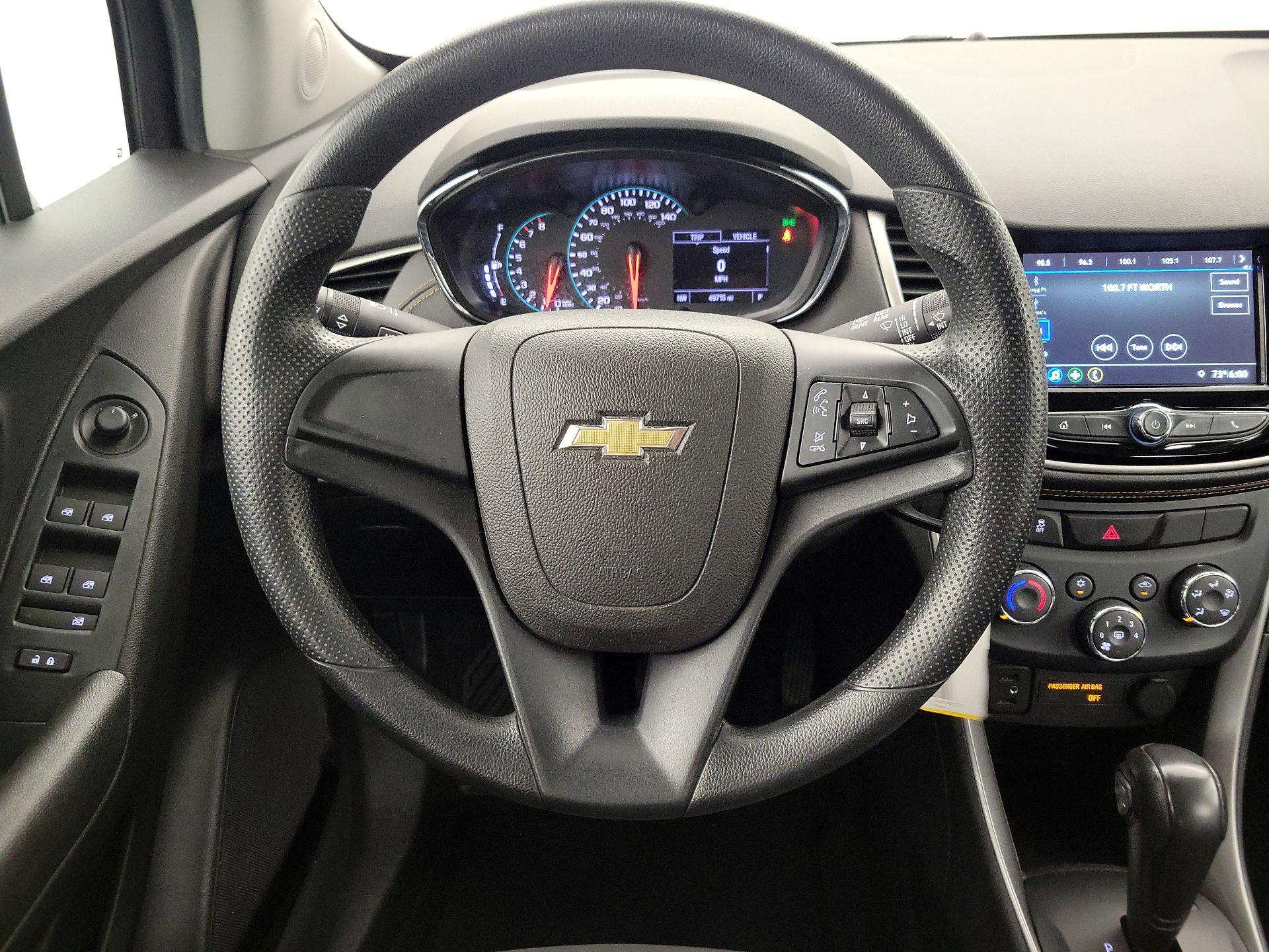 Thumbnail: 2019 Chevrolet Trax - 10