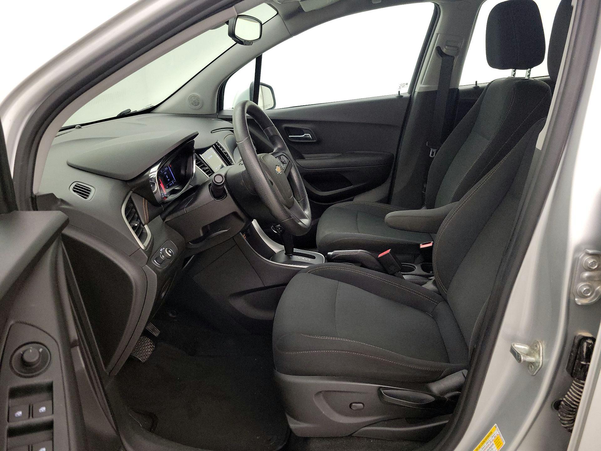 Thumbnail: 2019 Chevrolet Trax - 11