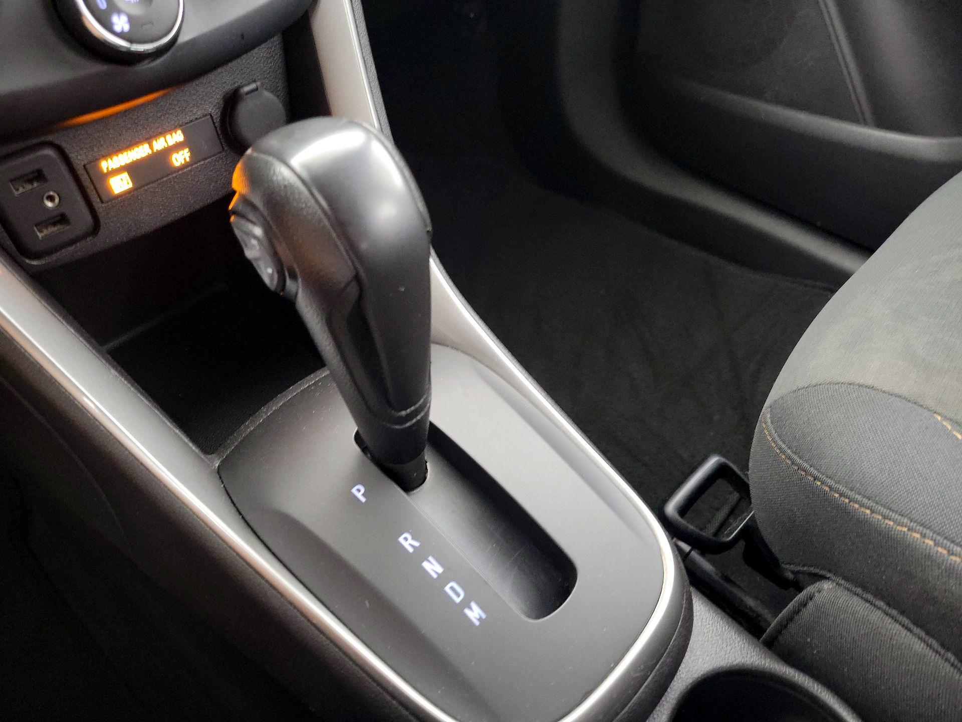 Thumbnail: 2019 Chevrolet Trax - 17