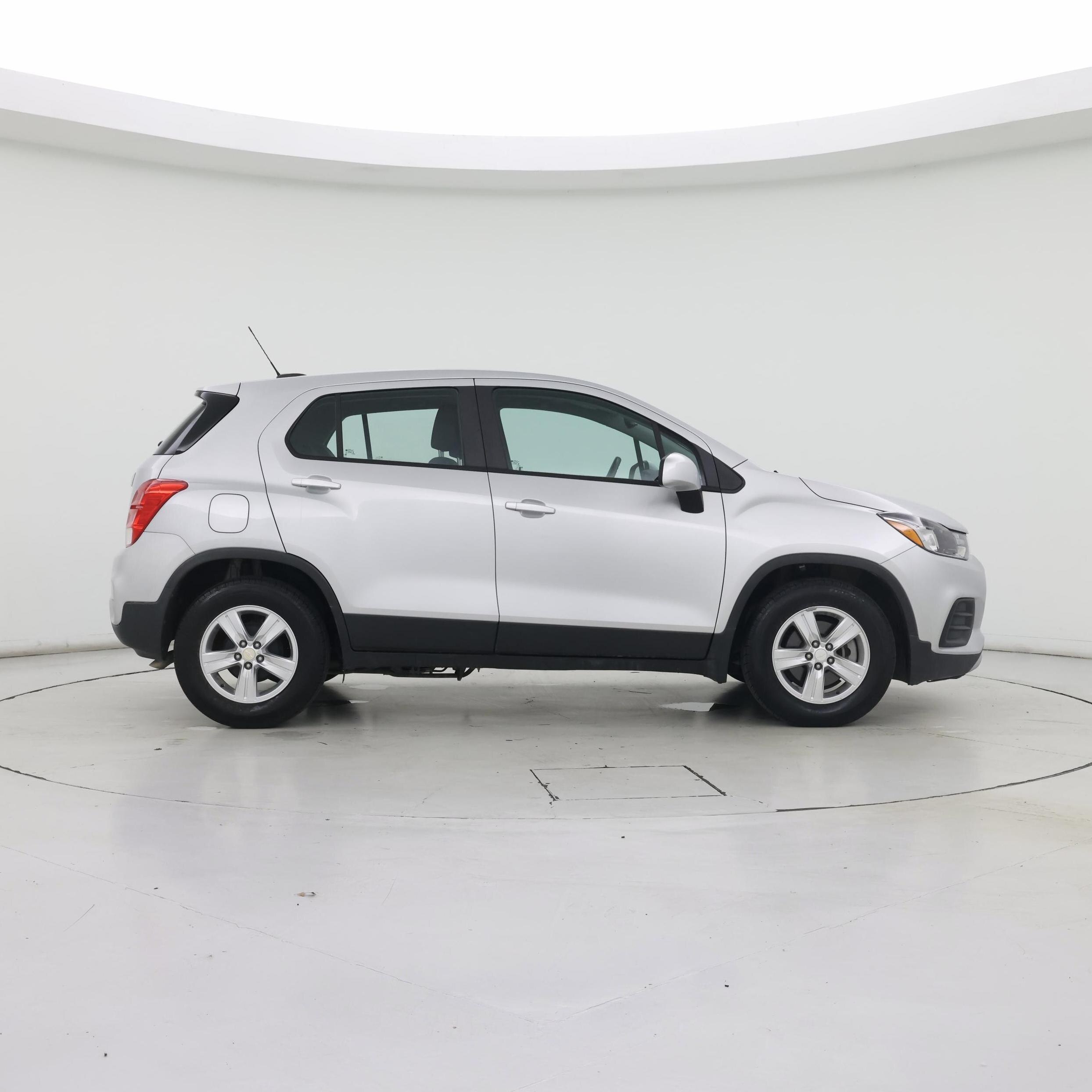 Thumbnail: 2019 Chevrolet Trax - 7