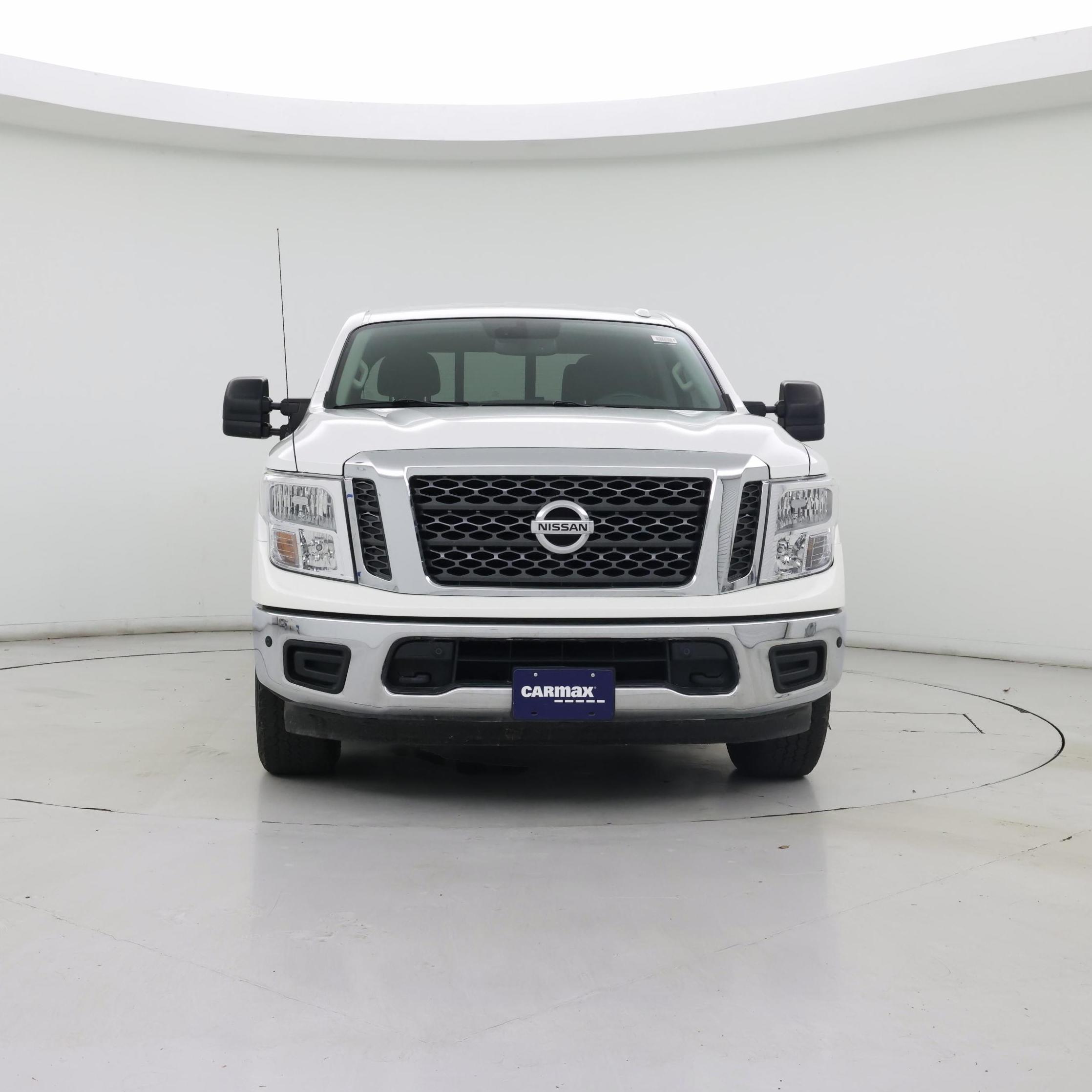 Thumbnail: 2018 Nissan Titan - 5