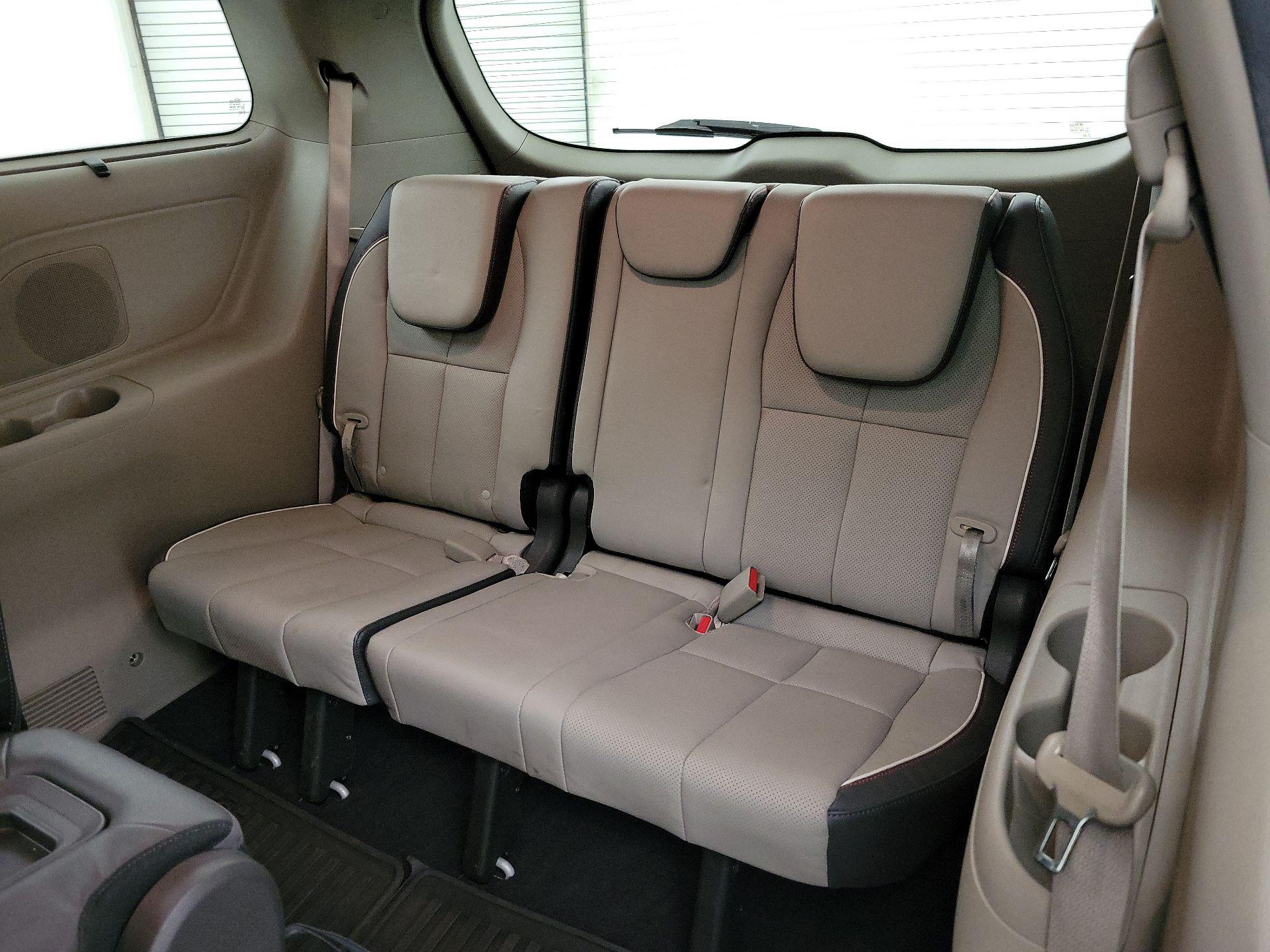 Thumbnail: 2015 Kia Sedona - 20