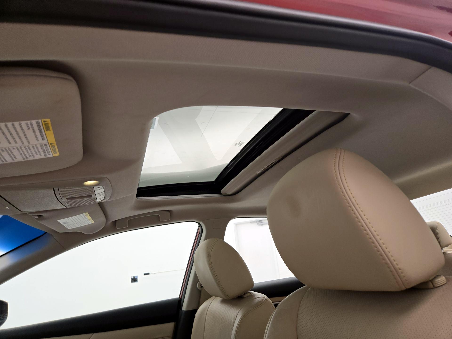 Thumbnail: 2015 Nissan Altima - 20