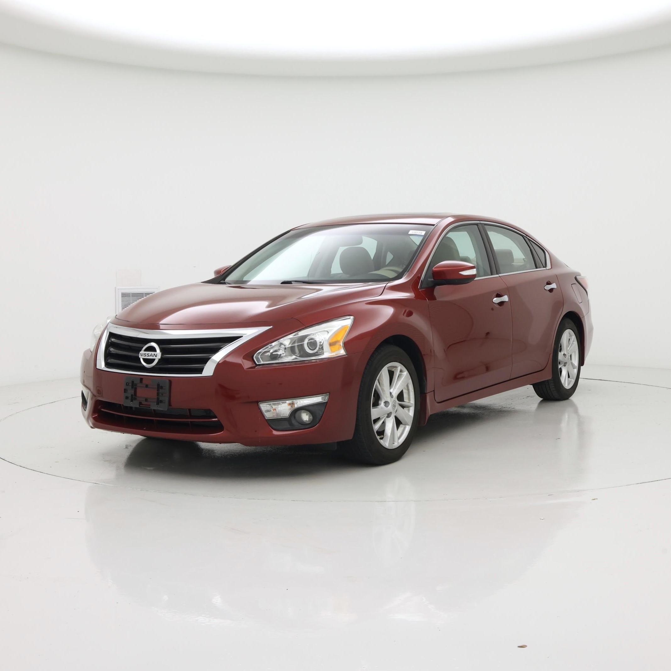 Thumbnail: 2015 Nissan Altima - 4