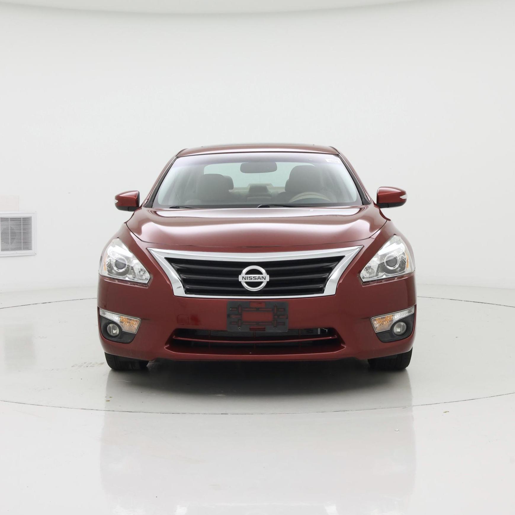 Thumbnail: 2015 Nissan Altima - 5