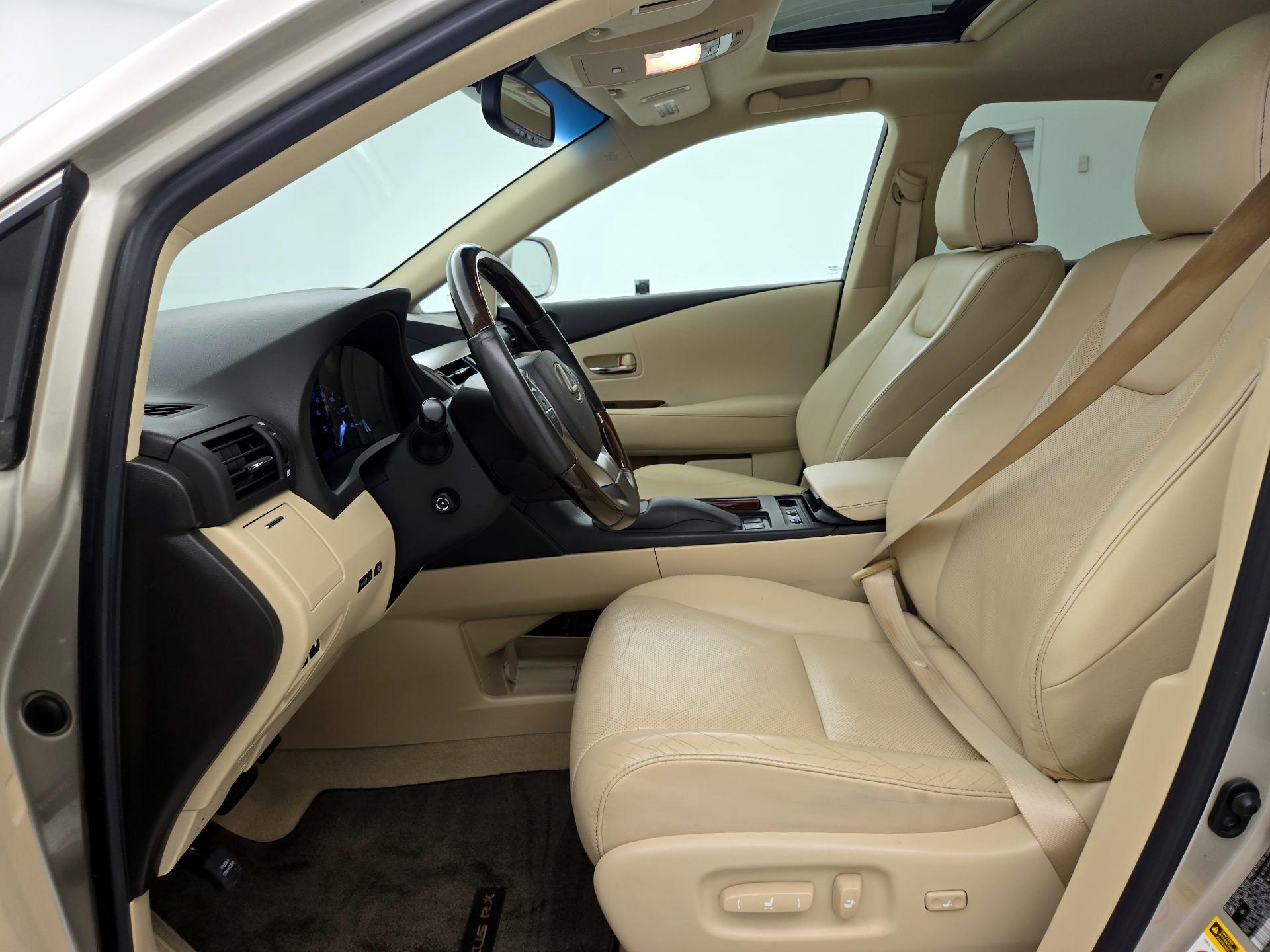 Thumbnail: 2015 Lexus RX - 11