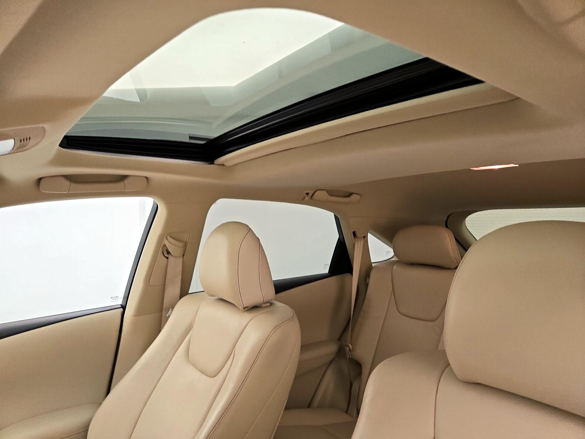 Thumbnail: 2015 Lexus RX - 19