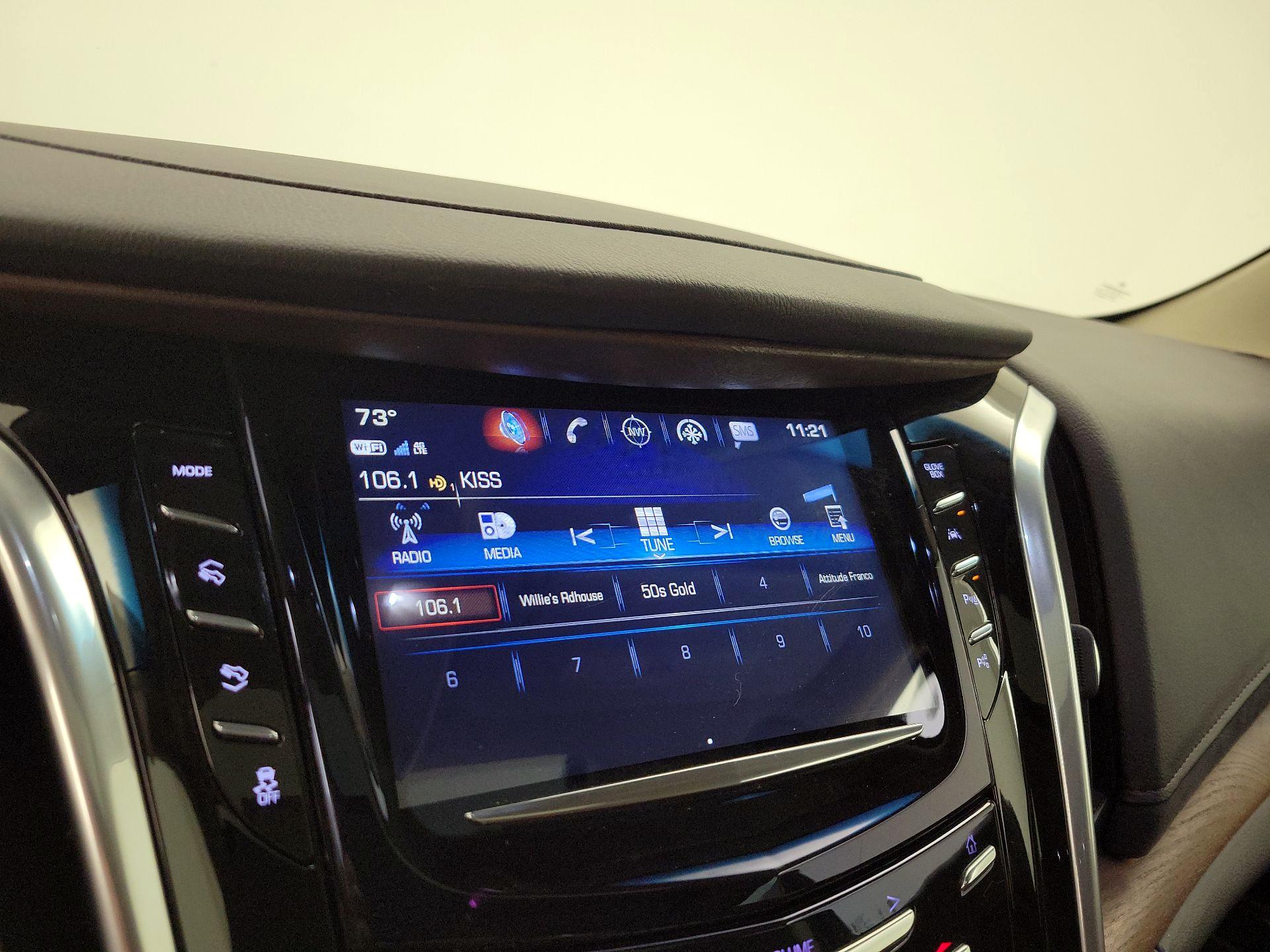 Thumbnail: 2018 Cadillac Escalade - 16