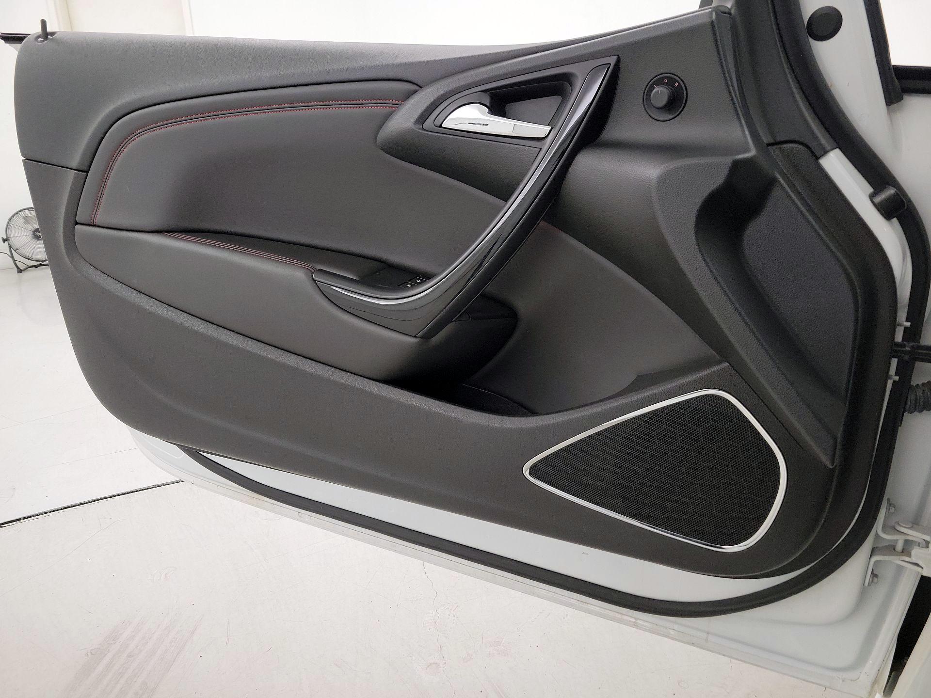 Thumbnail: 2019 Buick Cascada - 12